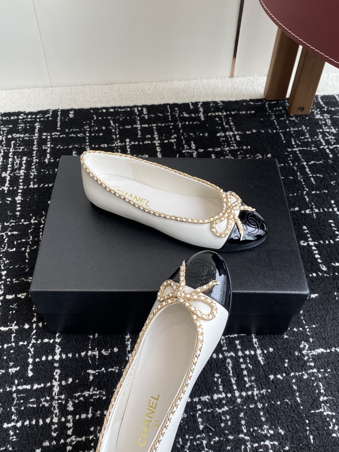 シャネル チェーン フラット レディース メンズ 兼用 通勤 通学 ファッション 白 黒 2色展開 - 画像 6