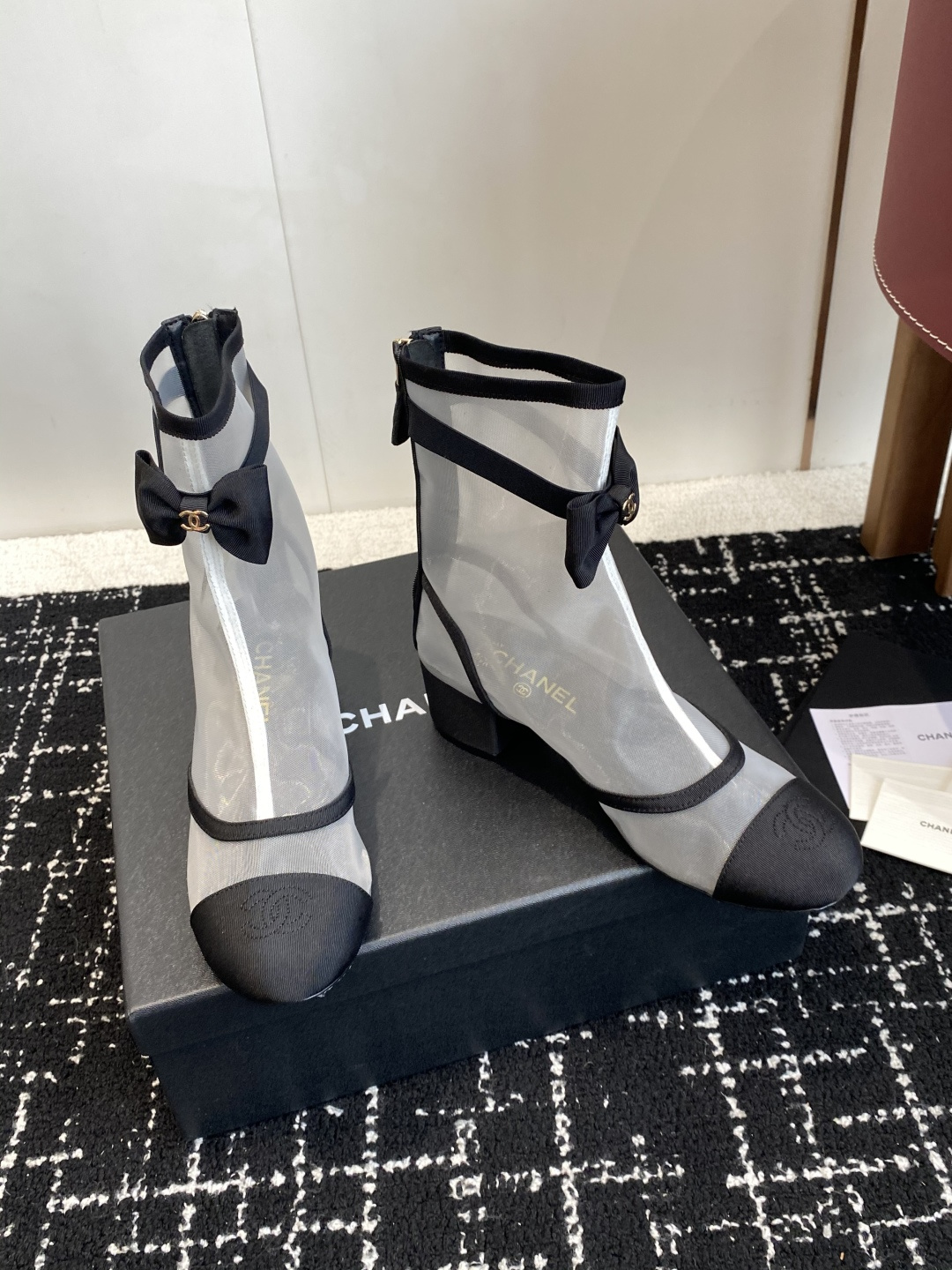 CHANEL シャネル フラットシューズ 本革 軽量 ファッション ブラック - 画像 3