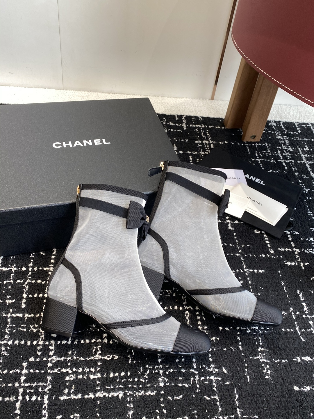 CHANEL シャネル フラットシューズ 本革 軽量 ファッション ブラック - 画像 4