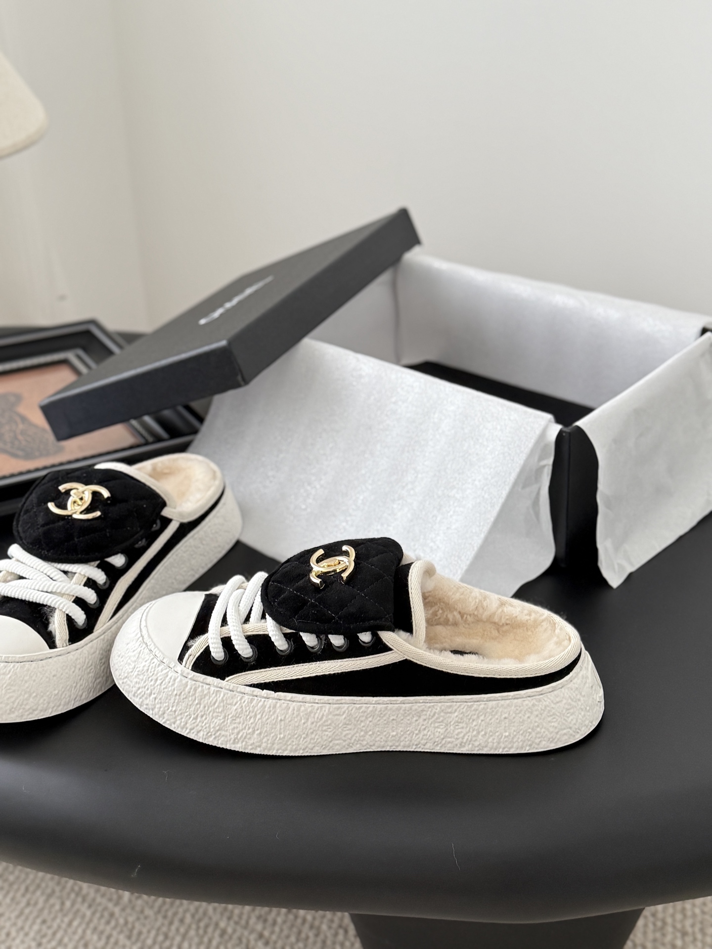シャネル ローファー レディース メンズ 兼用 通勤 通学 ファッション 黒 白 - 画像 2