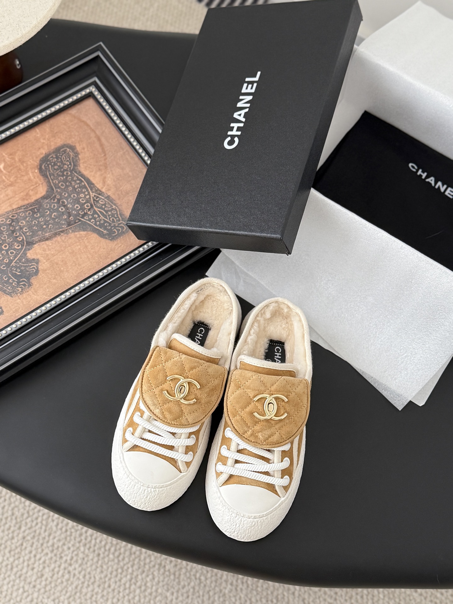 CHANEL シューズ レディース メンズ 兼用 ファッション プレーン ベージュ 軽量 撥水 通勤 通学 レトロ シンプル 丸洗いOK