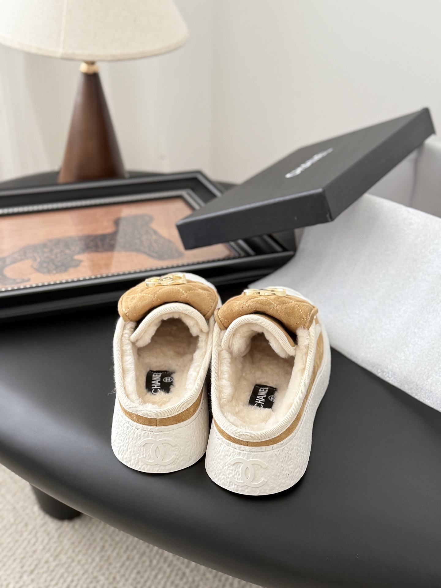 CHANEL シューズ レディース メンズ 兼用 ファッション プレーン ベージュ 軽量 撥水 通勤 通学 レトロ シンプル 丸洗いOK - 画像 3