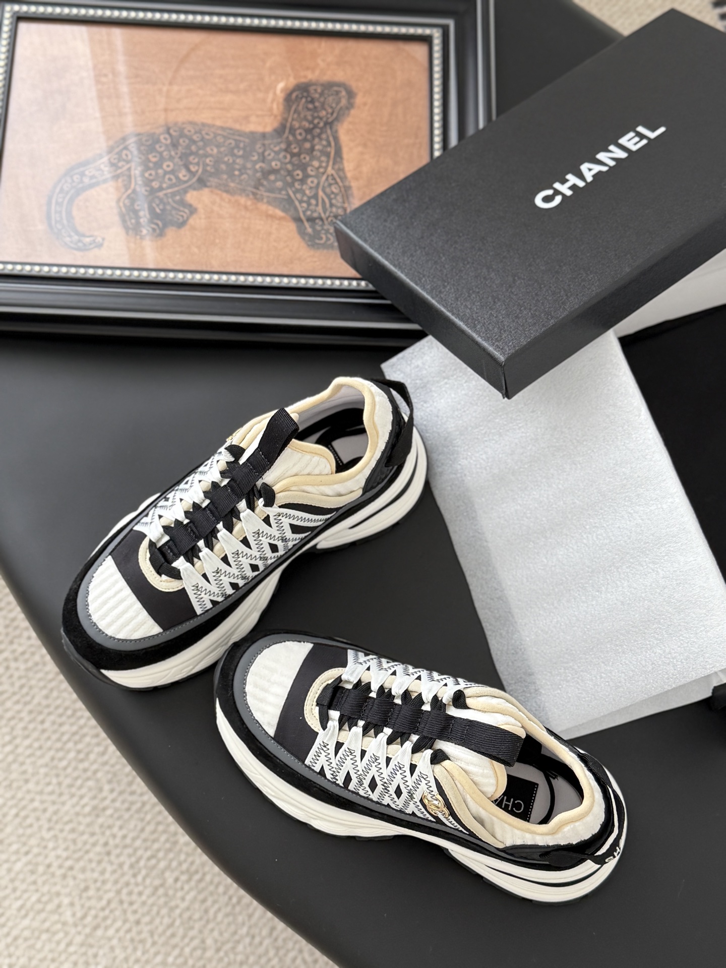 シャネル レディース メンズ 兼用 スニーカー ブラック ホワイト 通勤 通学 2WAY シンプル 高級感 - 画像 6
