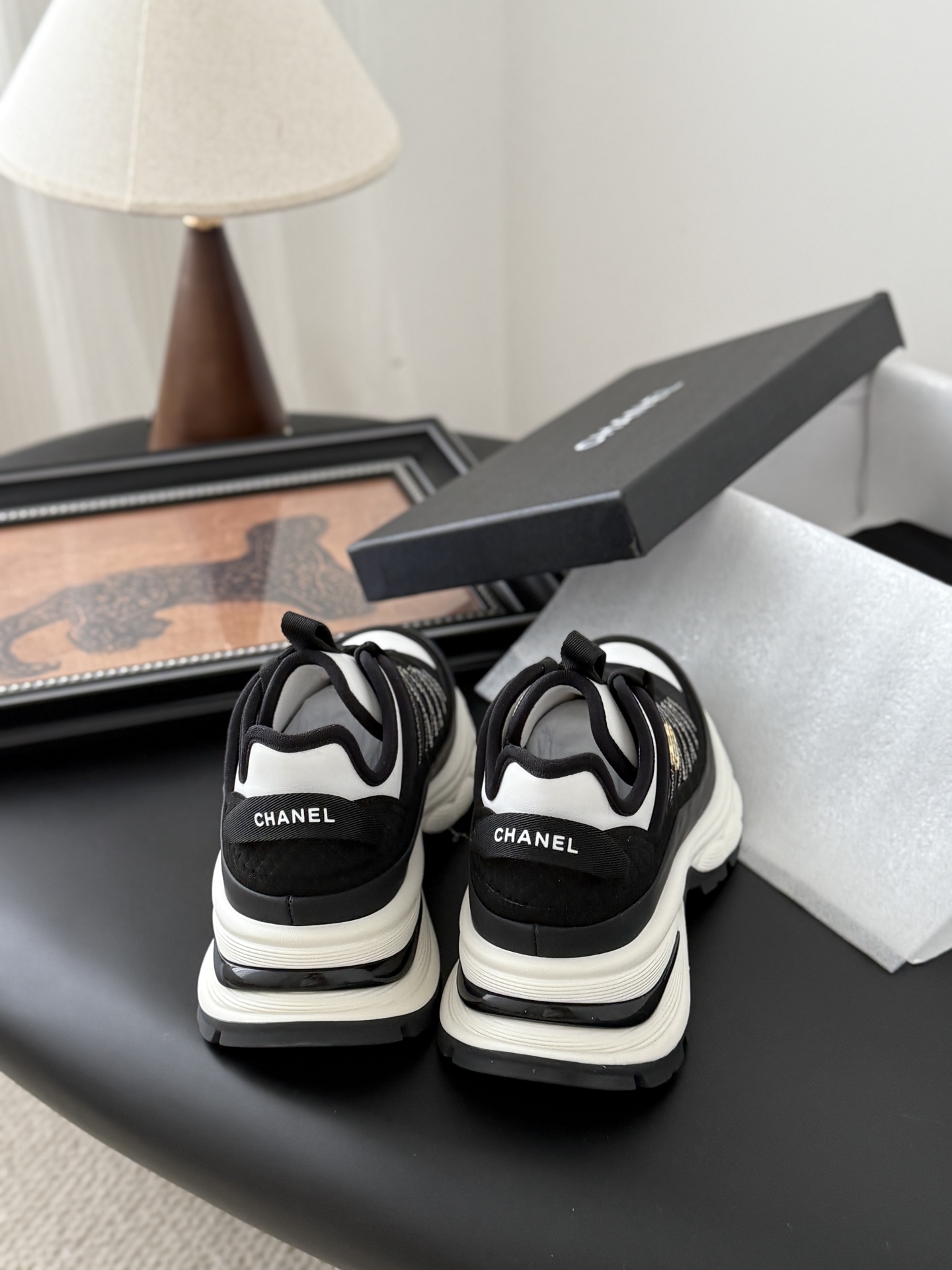 シャネル スニーカー レディース メンズ 兼用 通勤 通学 シンプル 黒 白 - 画像 3