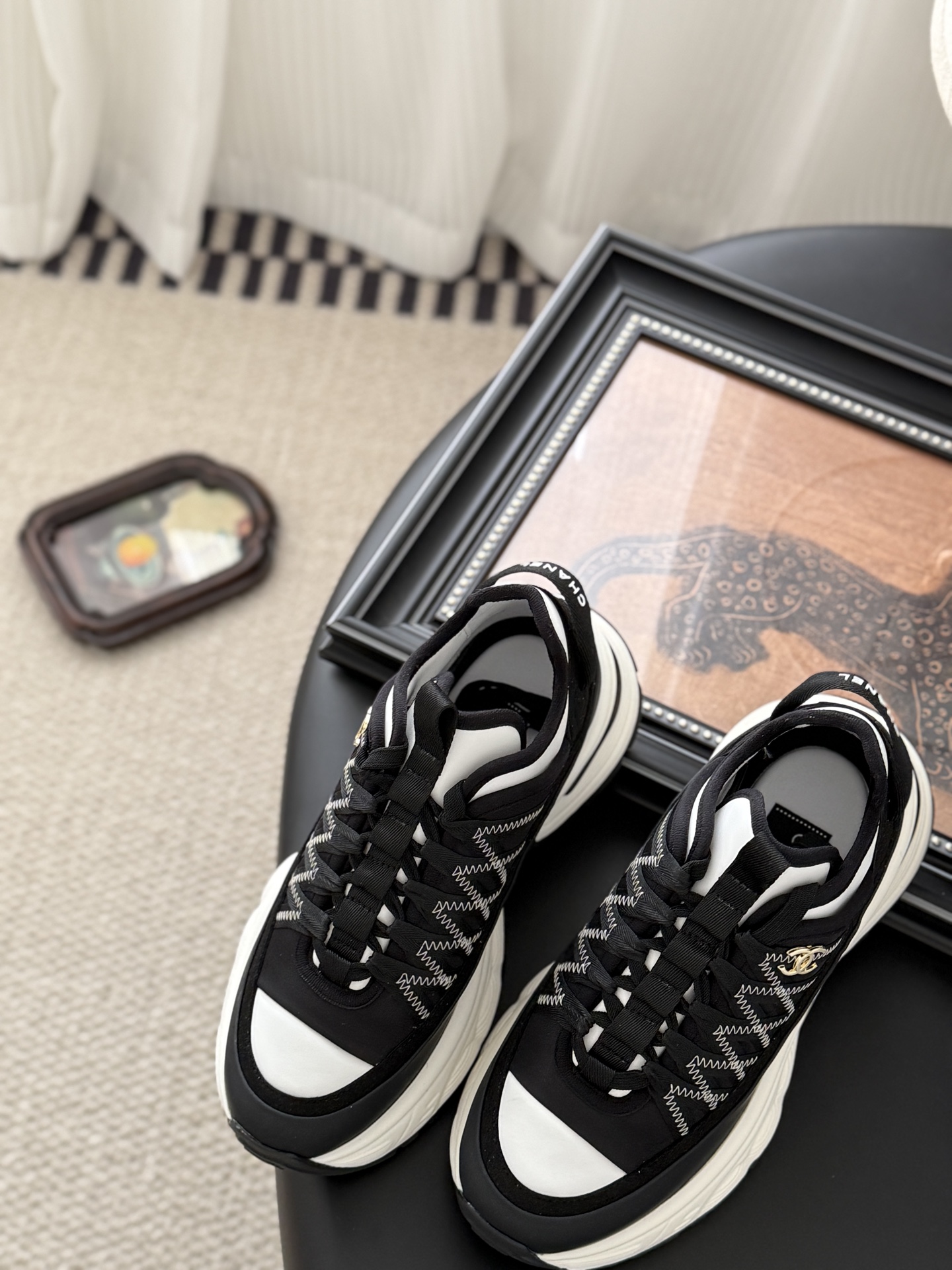 シャネル スニーカー レディース メンズ 兼用 通勤 通学 シンプル 黒 白 - 画像 6