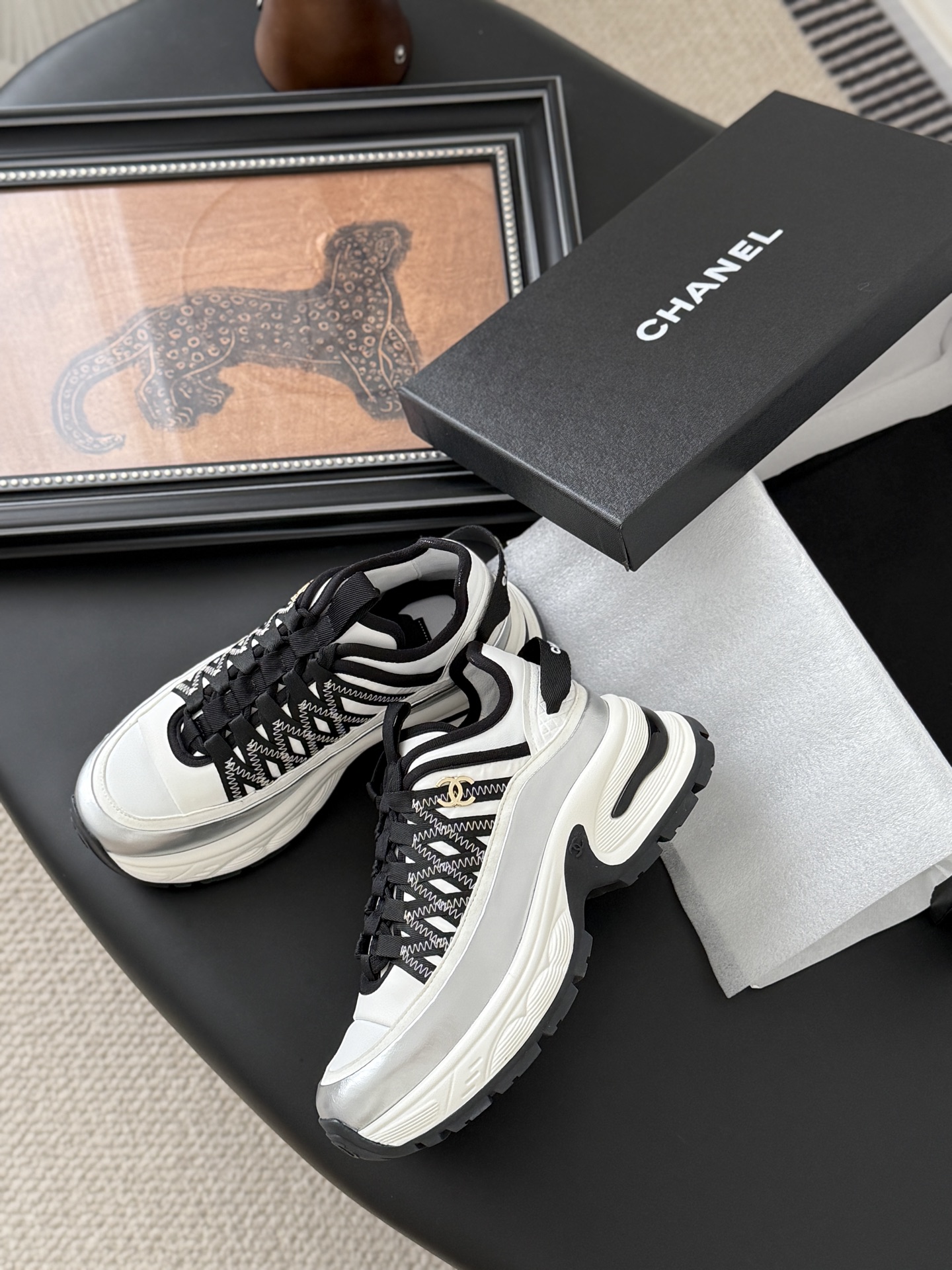 シャネル シューズ レディース メンズ 兼用 ファッション スニーカー 靴 A4対応 軽量 ブラック ホワイト 2WAY - 画像 4