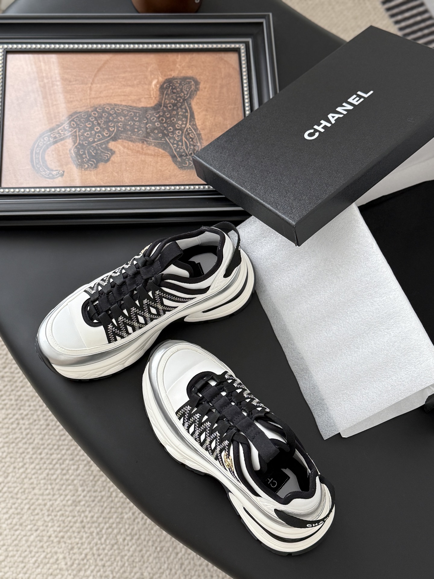 シャネル シューズ レディース メンズ 兼用 ファッション スニーカー 靴 A4対応 軽量 ブラック ホワイト 2WAY - 画像 6