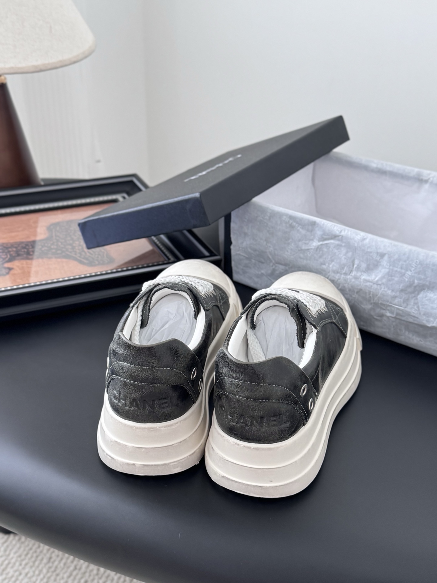 シャネル シューズ レディース メンズ 兼用 通勤 通学 シンプル 黒 白 2WAY - 画像 3