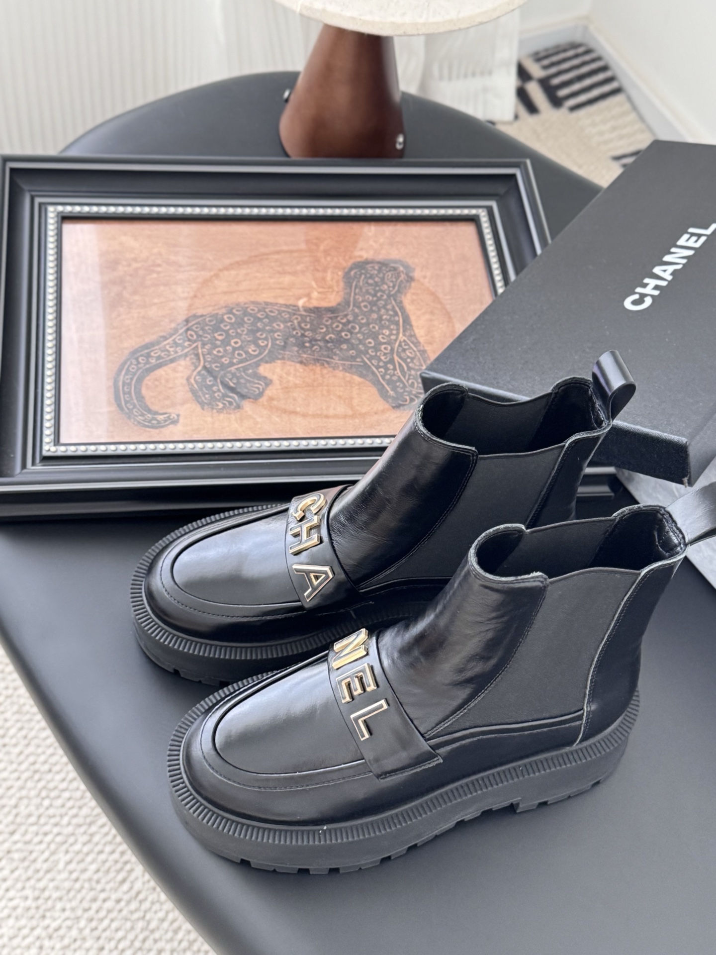 シャネル チャンル シンプル レディース メンズ 兼用 ブーツ 黒 2WAY 撥水 高級感 通勤 通学 - 画像 5