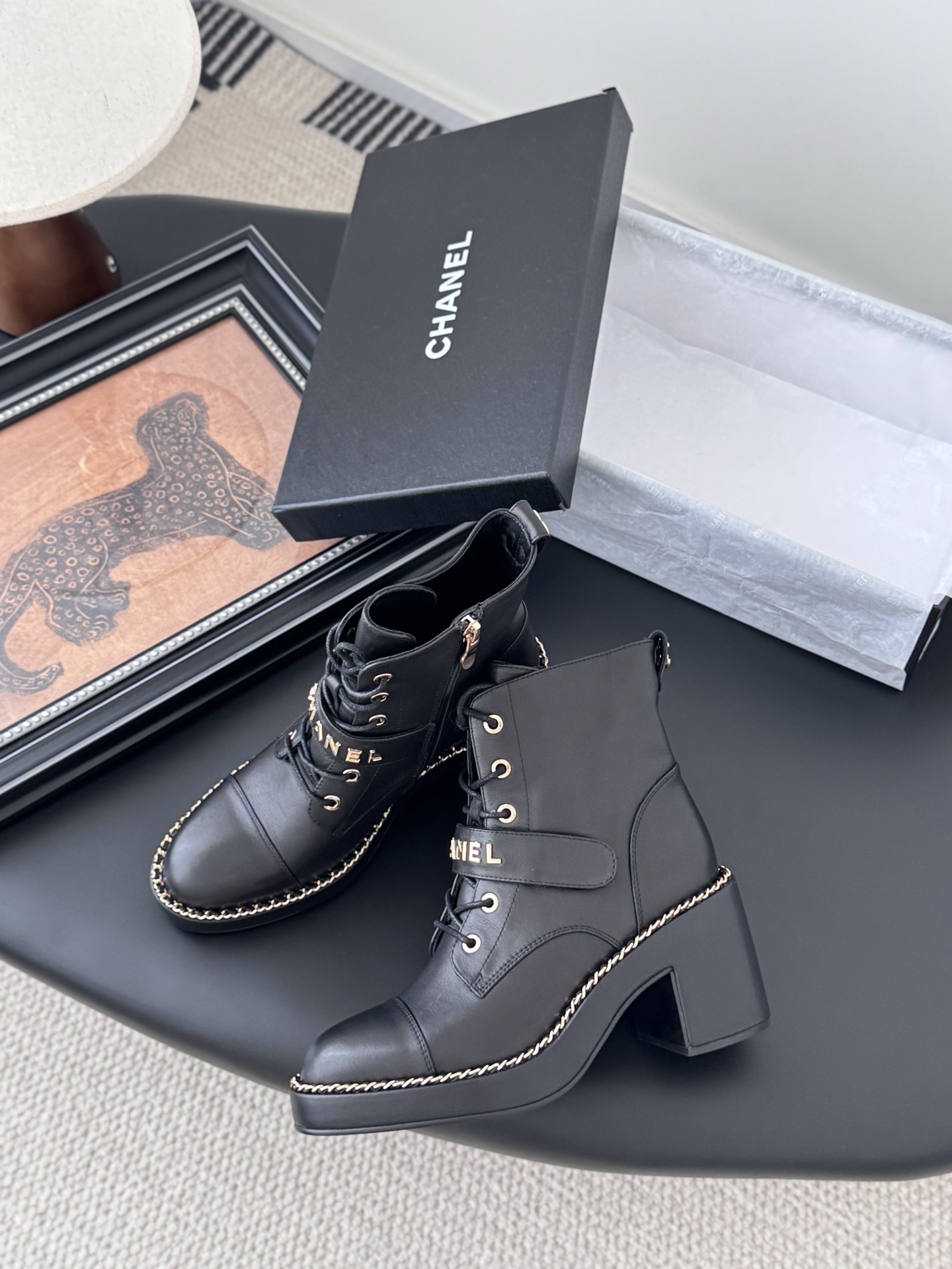 シャネル チェーン付き ブーツ レディース メンズ 兼用 通勤 通学 黒 38 39 40 41 42 - 画像 3