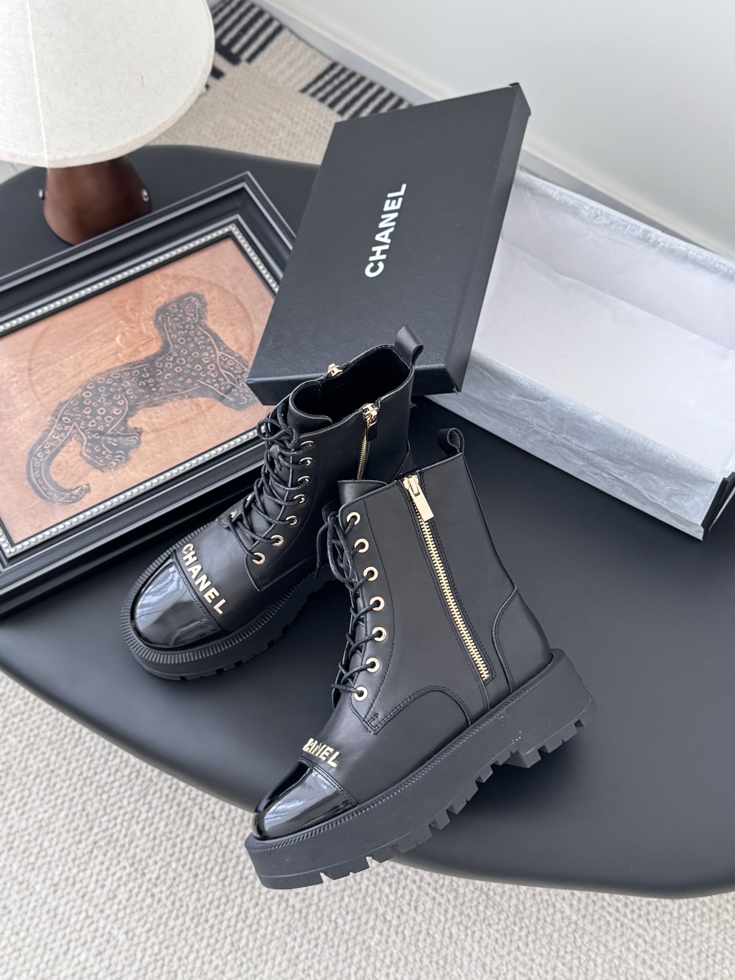 CHANEL シャネル ブーツ レディース メンズ 兼用 通勤 通学 高級感 黒 - 画像 3