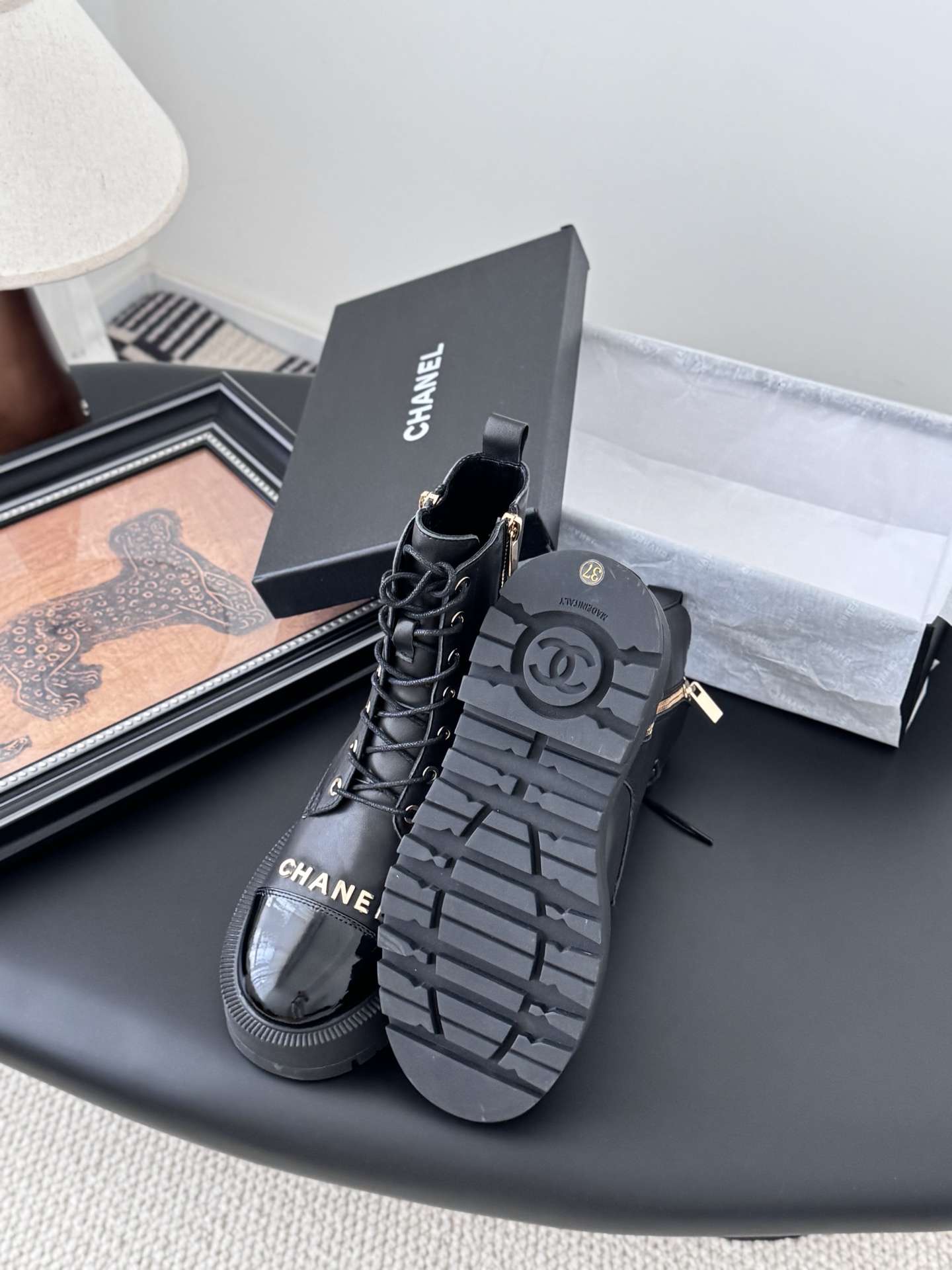 CHANEL シャネル ブーツ レディース メンズ 兼用 通勤 通学 高級感 黒 - 画像 4