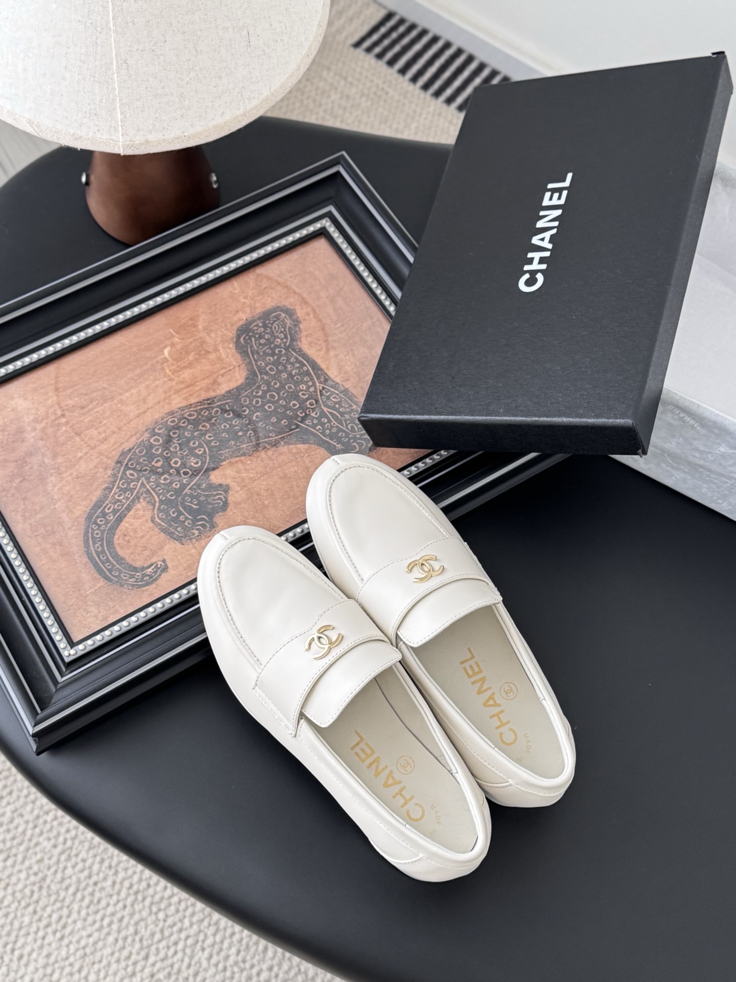 シャネル ローファー レディース メンズ 兼用 通勤 通学 本革 ホワイト シンプル 59字 - 画像 7