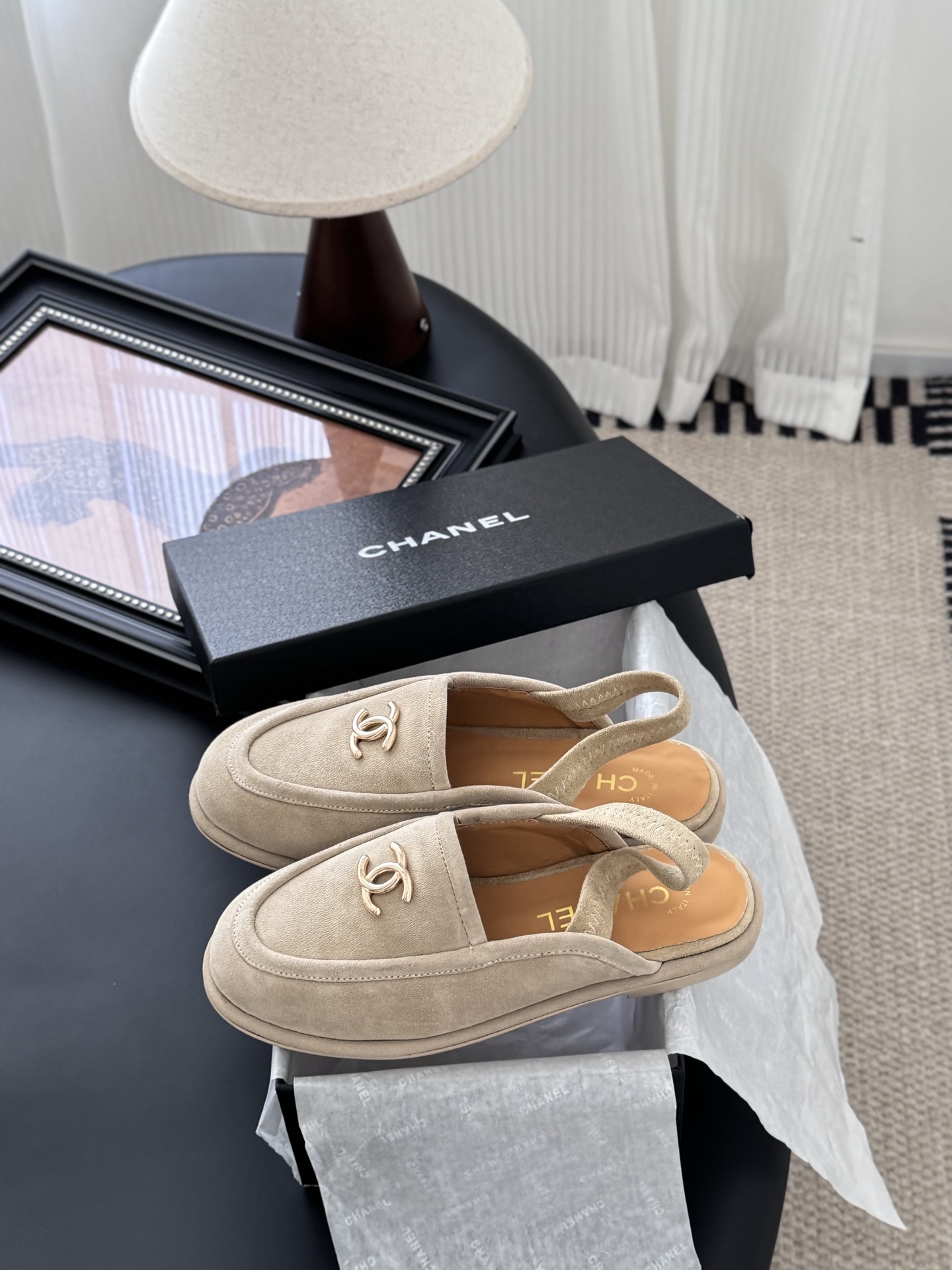 CHANEL シューズ ローファー レディース メンズ 兼用 通勤 通学 シンプル ベージュ - 画像 9