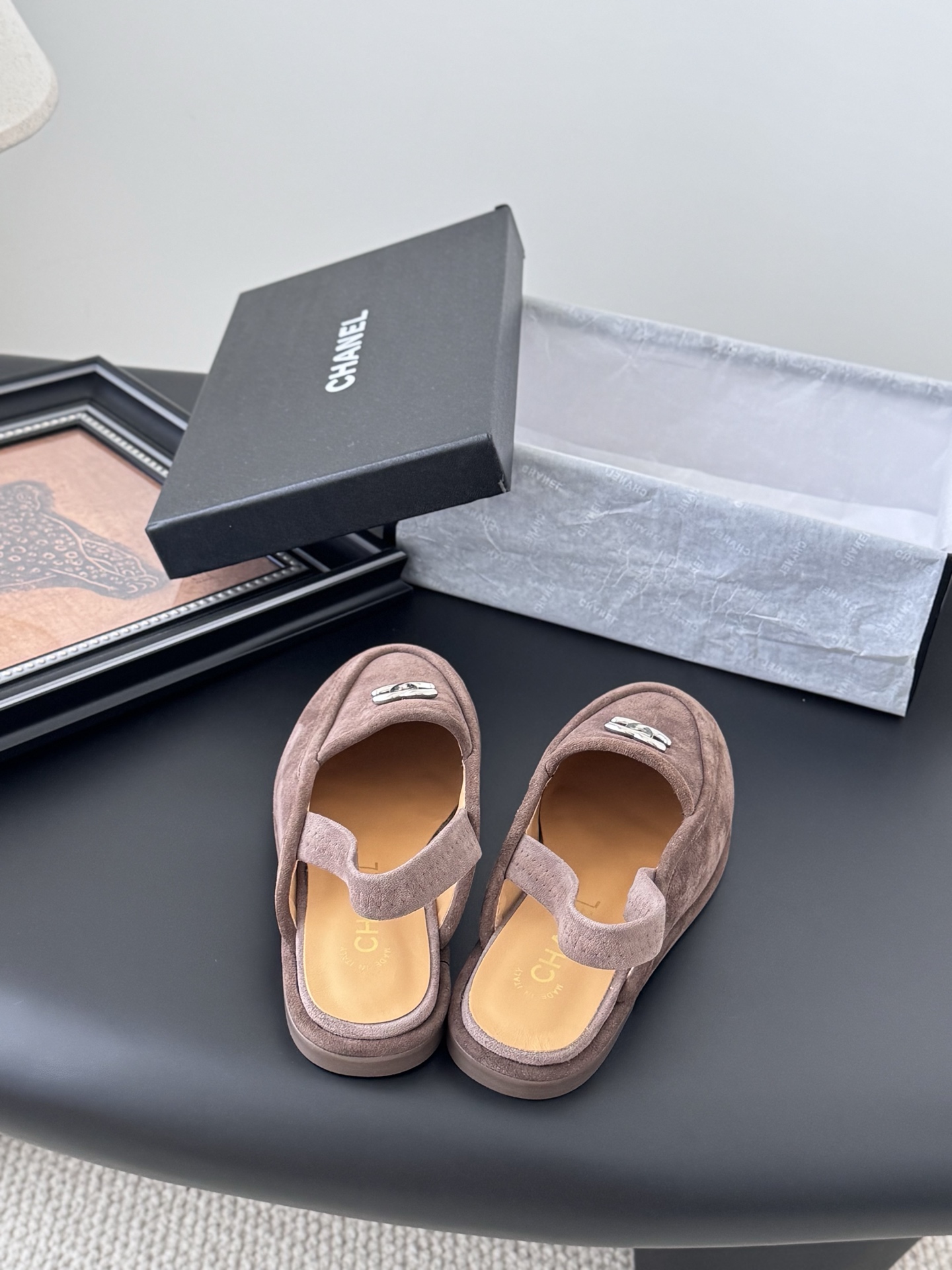 シャネル シューズ レディース メンズ兼用 ローファー 通勤 通学 ベージュ 2WAY シンプル ホワイトゴールド 2024年新作 38-40サイズ対応 - 画像 6