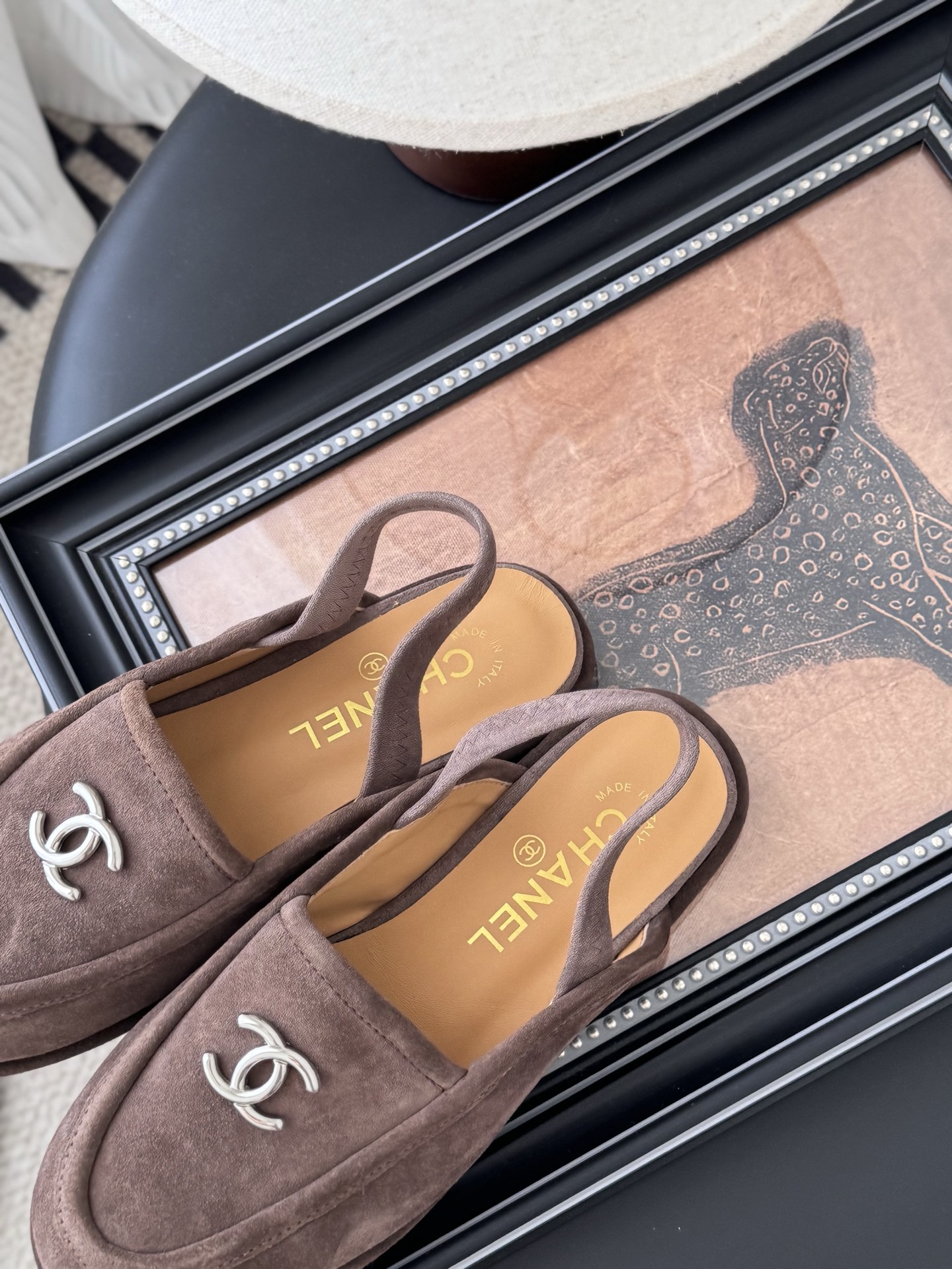 シャネル シューズ レディース メンズ兼用 ローファー 通勤 通学 ベージュ 2WAY シンプル ホワイトゴールド 2024年新作 38-40サイズ対応 - 画像 8