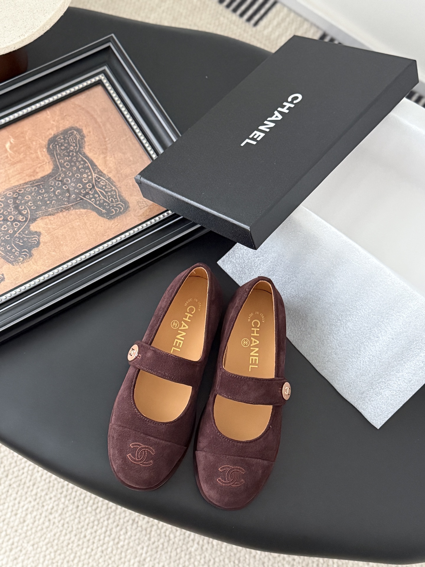 シャネル マリージェーン レディース メンズ兼用 シンプル ファッション 黒 2色展開