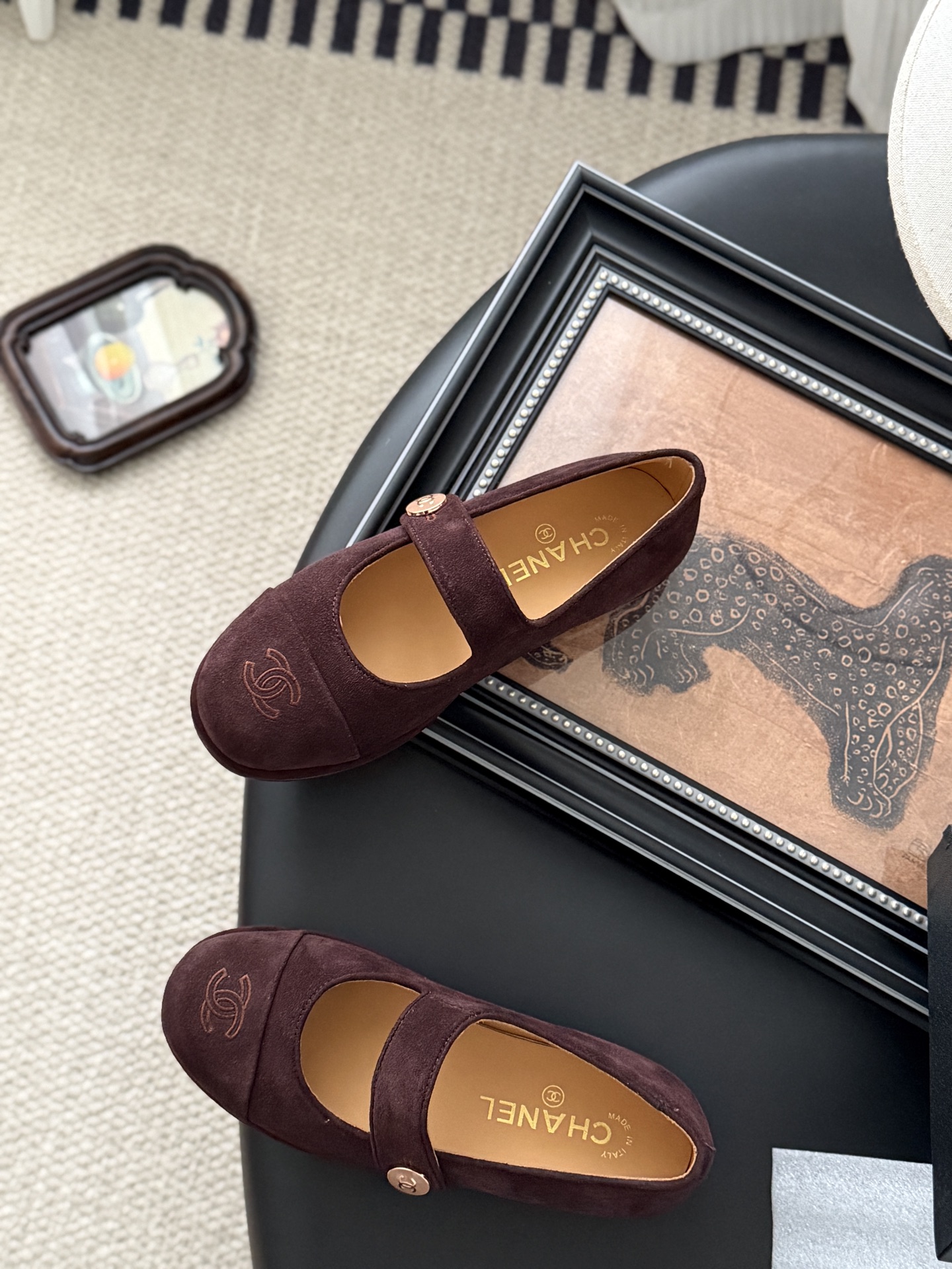 シャネル マリージェーン レディース メンズ兼用 シンプル ファッション 黒 2色展開 - 画像 8