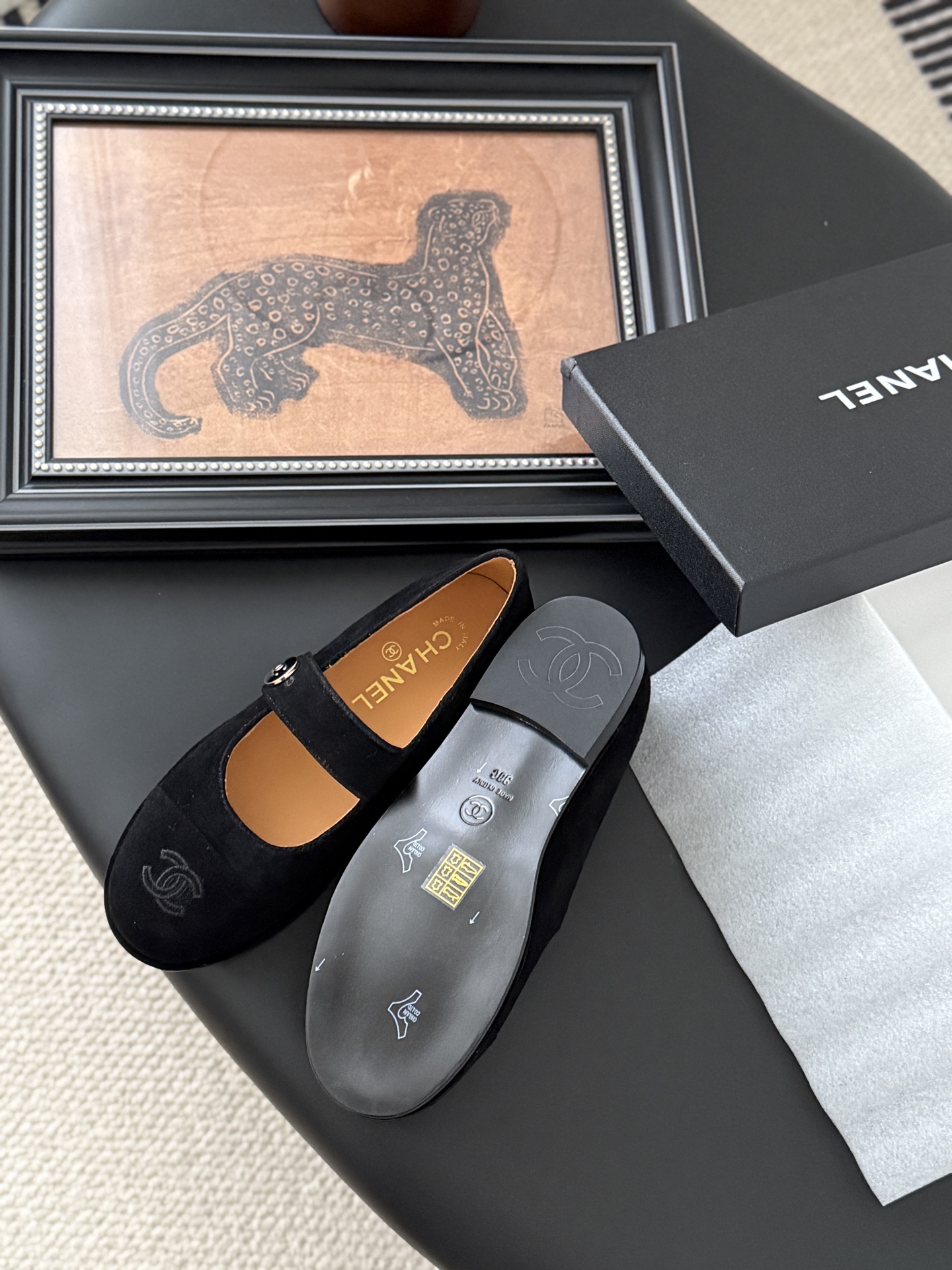 シャネル チェrones レディース メンズ 兼用 靴 フラット シンプル 黒 2WAY - 画像 5