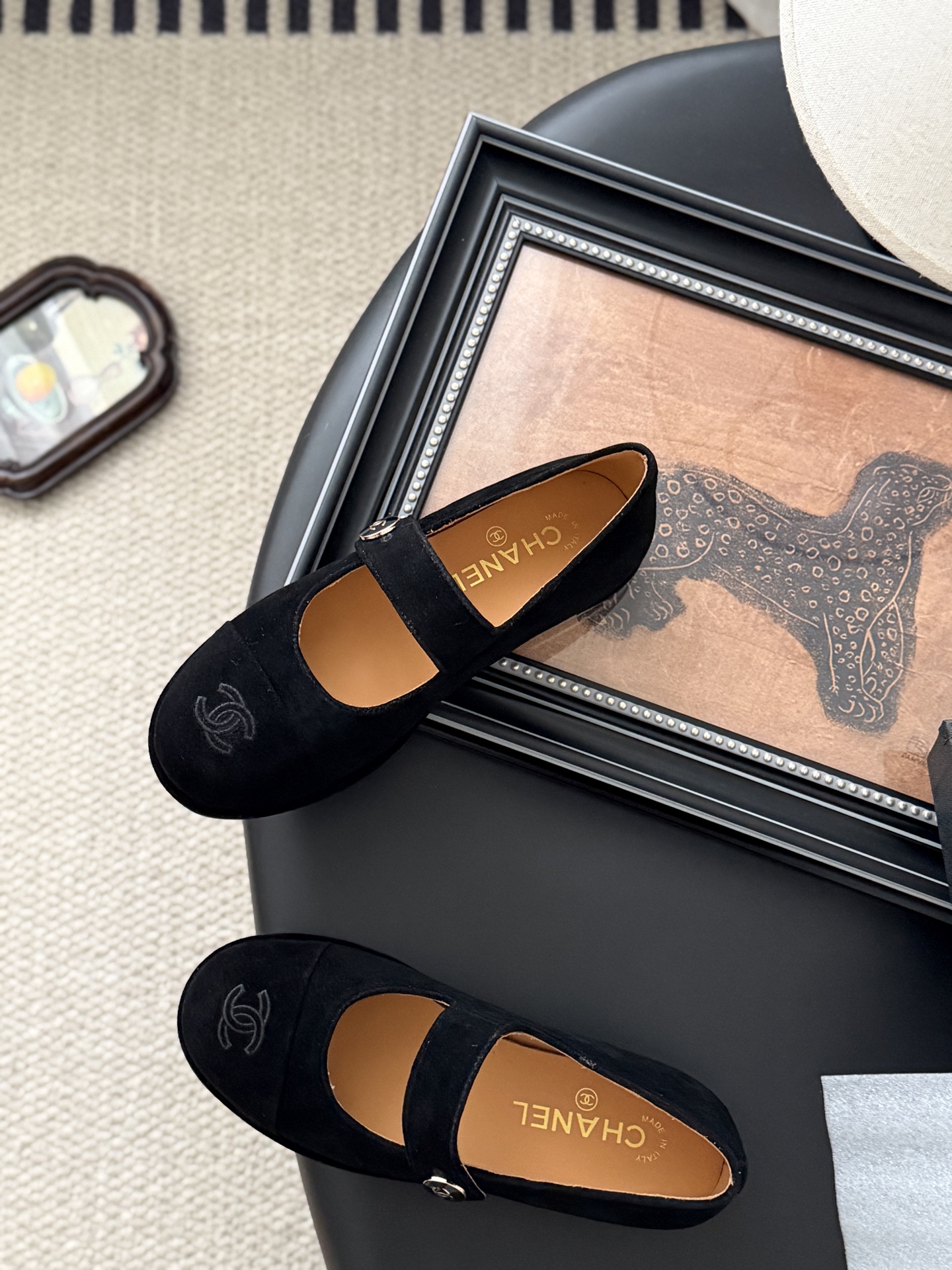 シャネル チェrones レディース メンズ 兼用 靴 フラット シンプル 黒 2WAY - 画像 8