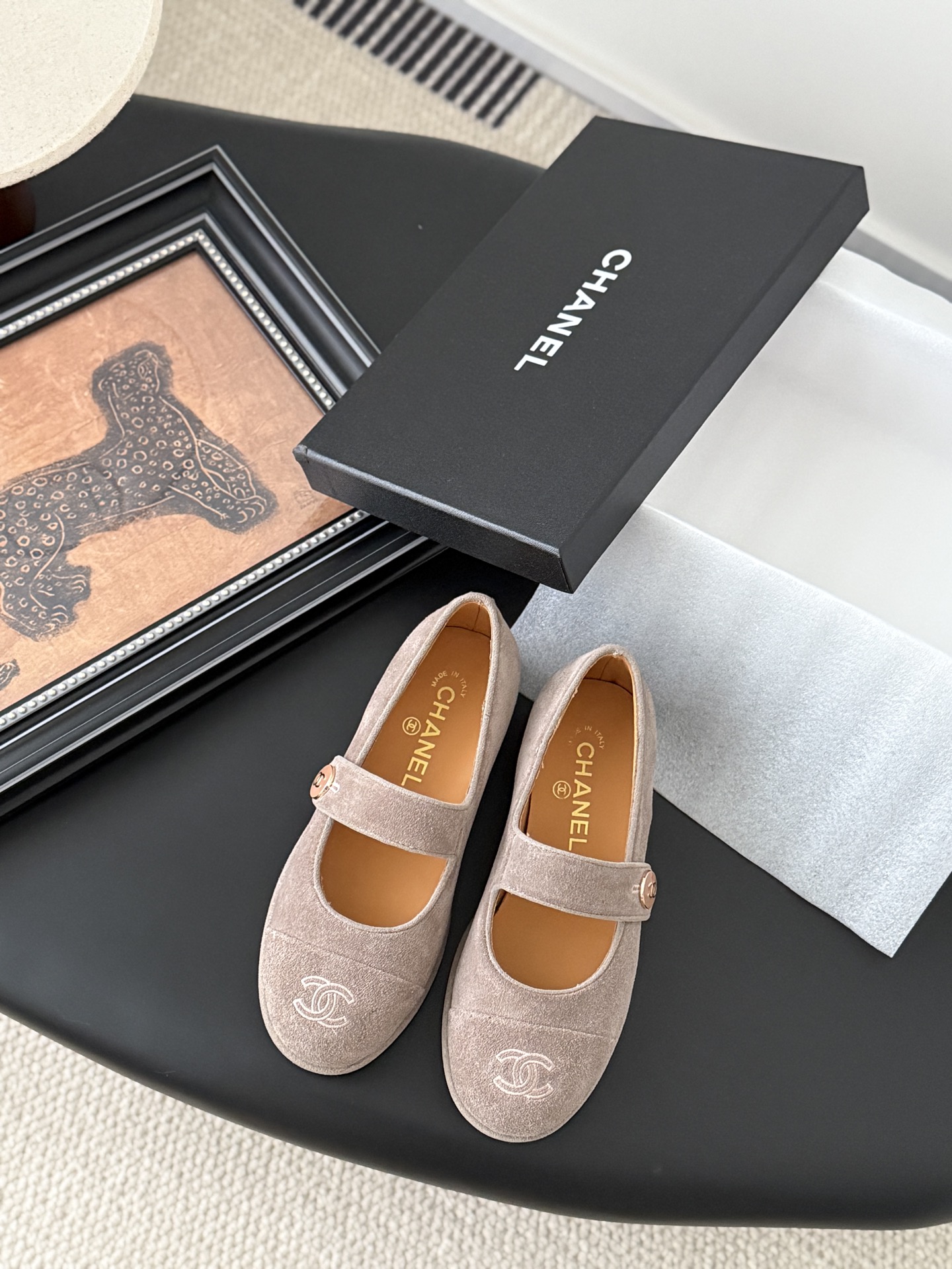 CHANEL シャネル マリー ジャック ロエベ ロエベ レディース メンズ 兼用 フェイク ベージュ 通勤 通学 シンプル 低反発 軽量 丸洗いOK