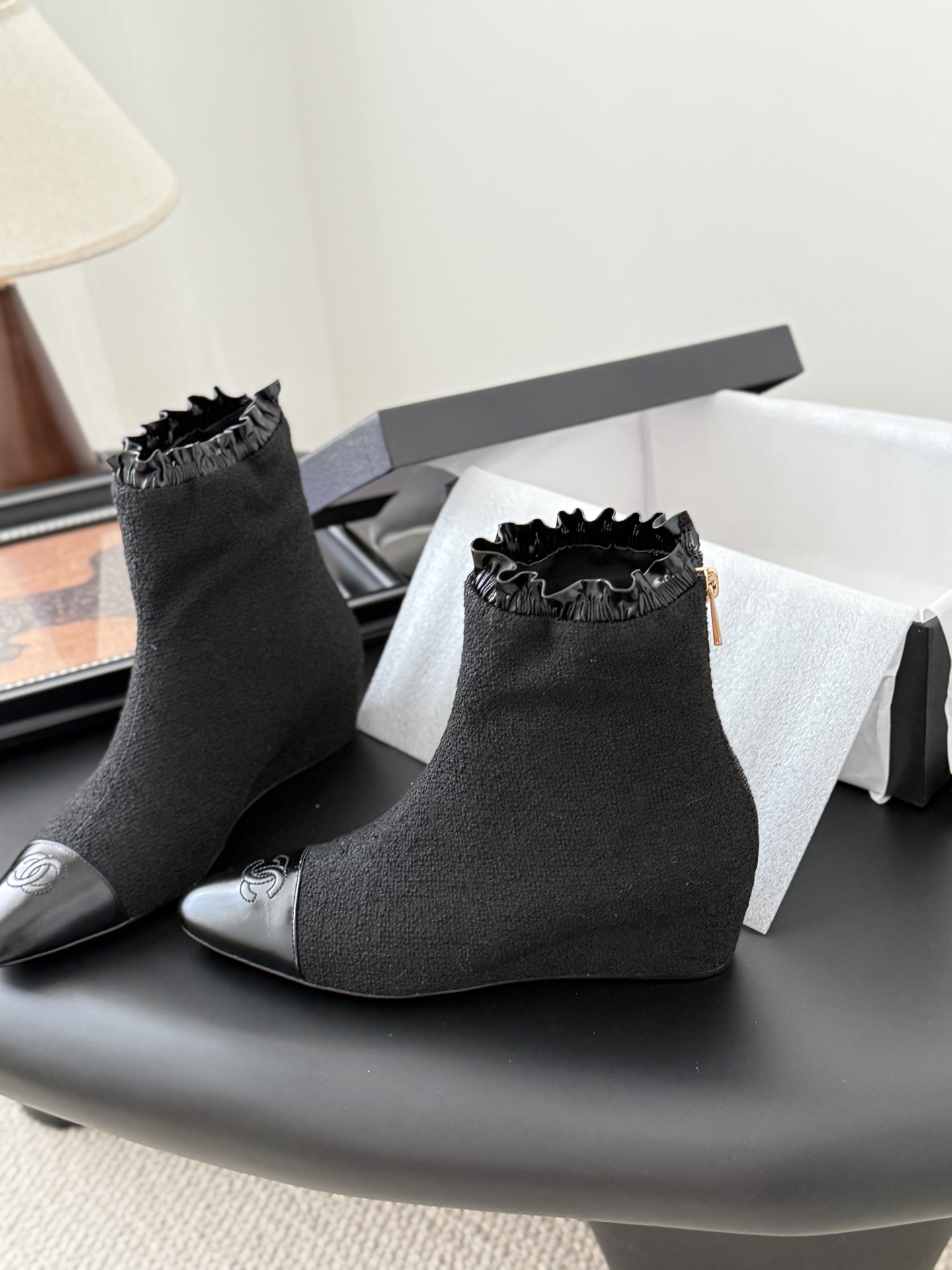 シャネル シャネル風 ブーツ レディース メンズ 兼用 通勤 通学 黒 2WAY 軽量 大容量 撥水 シンプル 高級感 - 画像 2