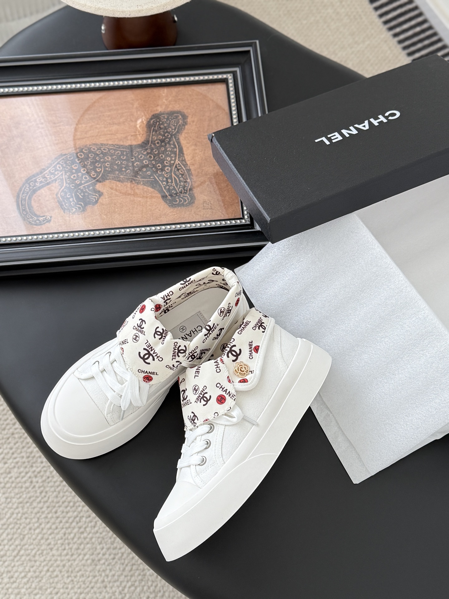 シャネル シューズ レディース メンズ 兼用 ブラック ホワイト 2WAY シンプル 通勤 通学 撥水 白色 シューズ レディース メンズ 兼用 通勤 通学 2WAY 撥水 白色 - 画像 4
