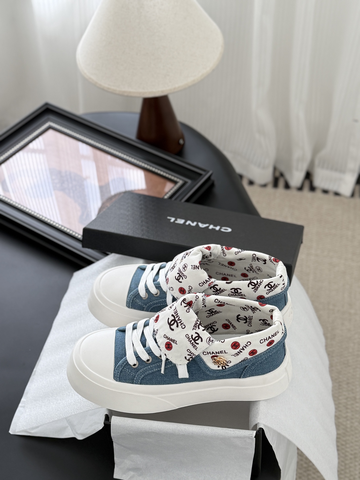シャネル デニムスニーカー レディース メンズ兼用 軽量 通勤 通学 ベージュ 白 黒 38-42 35-50 35-50 - 画像 9