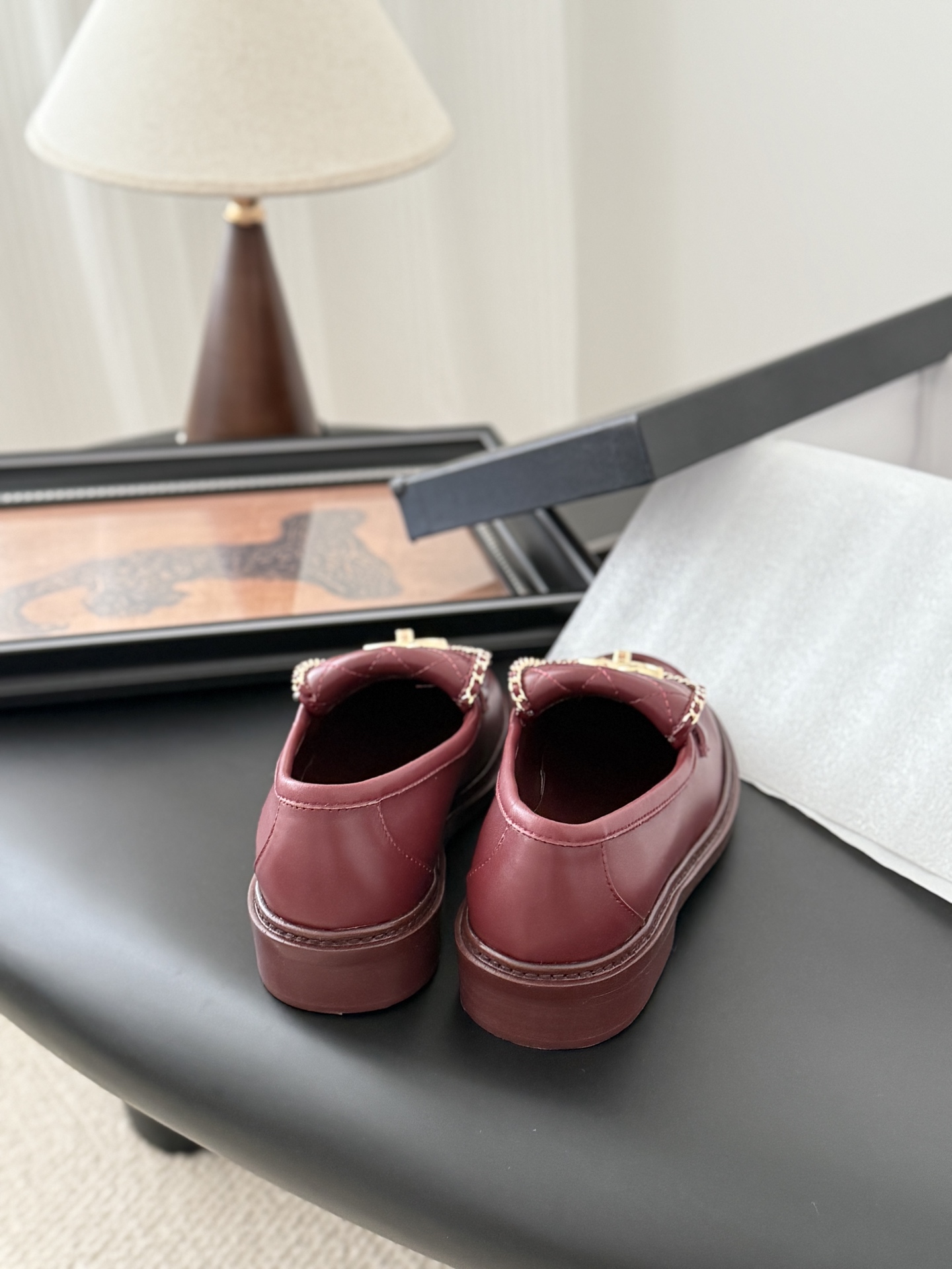 CHANEL シャネル ローファー 本革 フラットシューズ ブラック全1色 - 画像 3