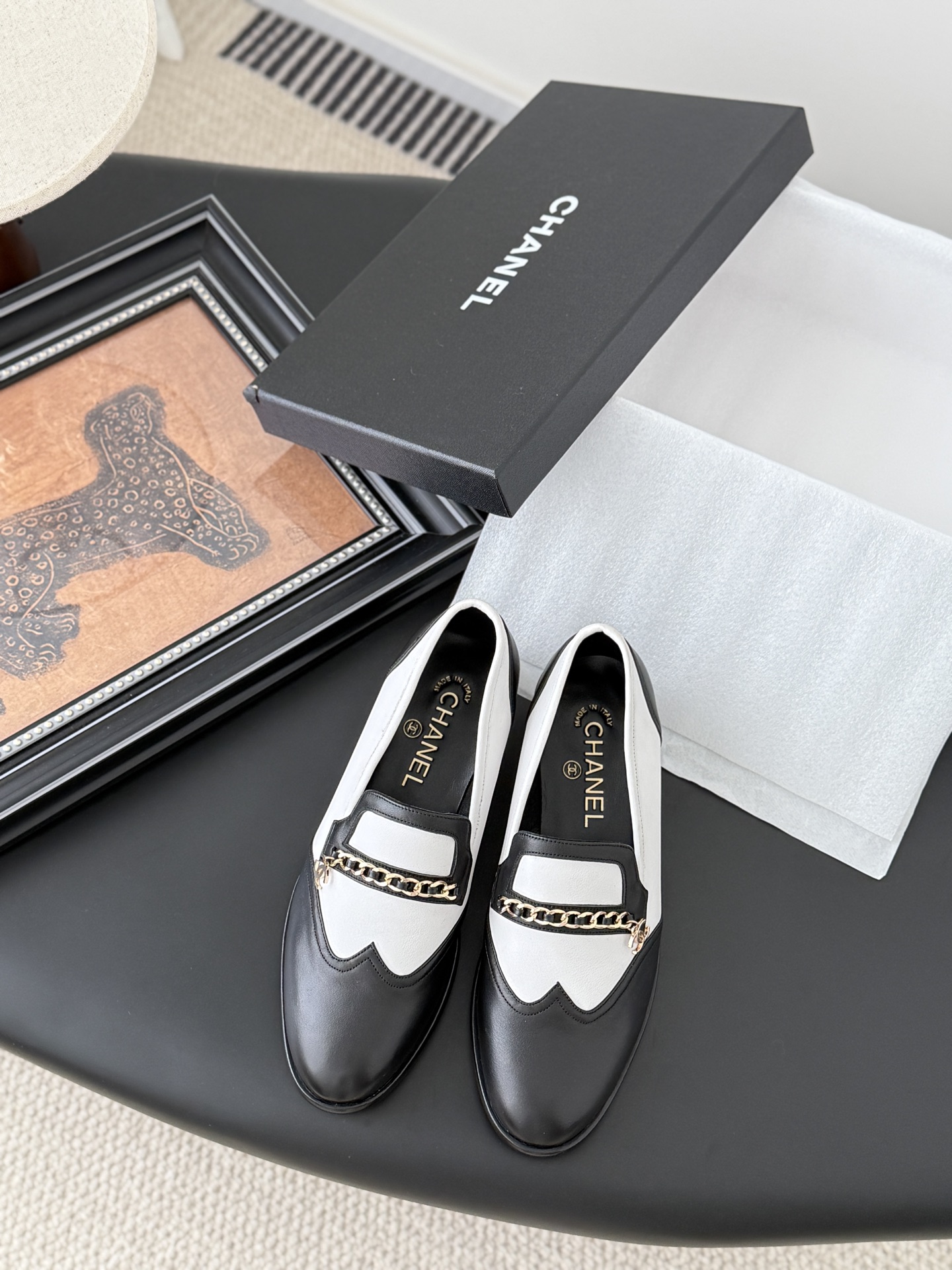シャネル ローファー レディース メンズ 兼用 通勤 通学 シンプル ブラック ホワイト 2way シューズ 35〜60字