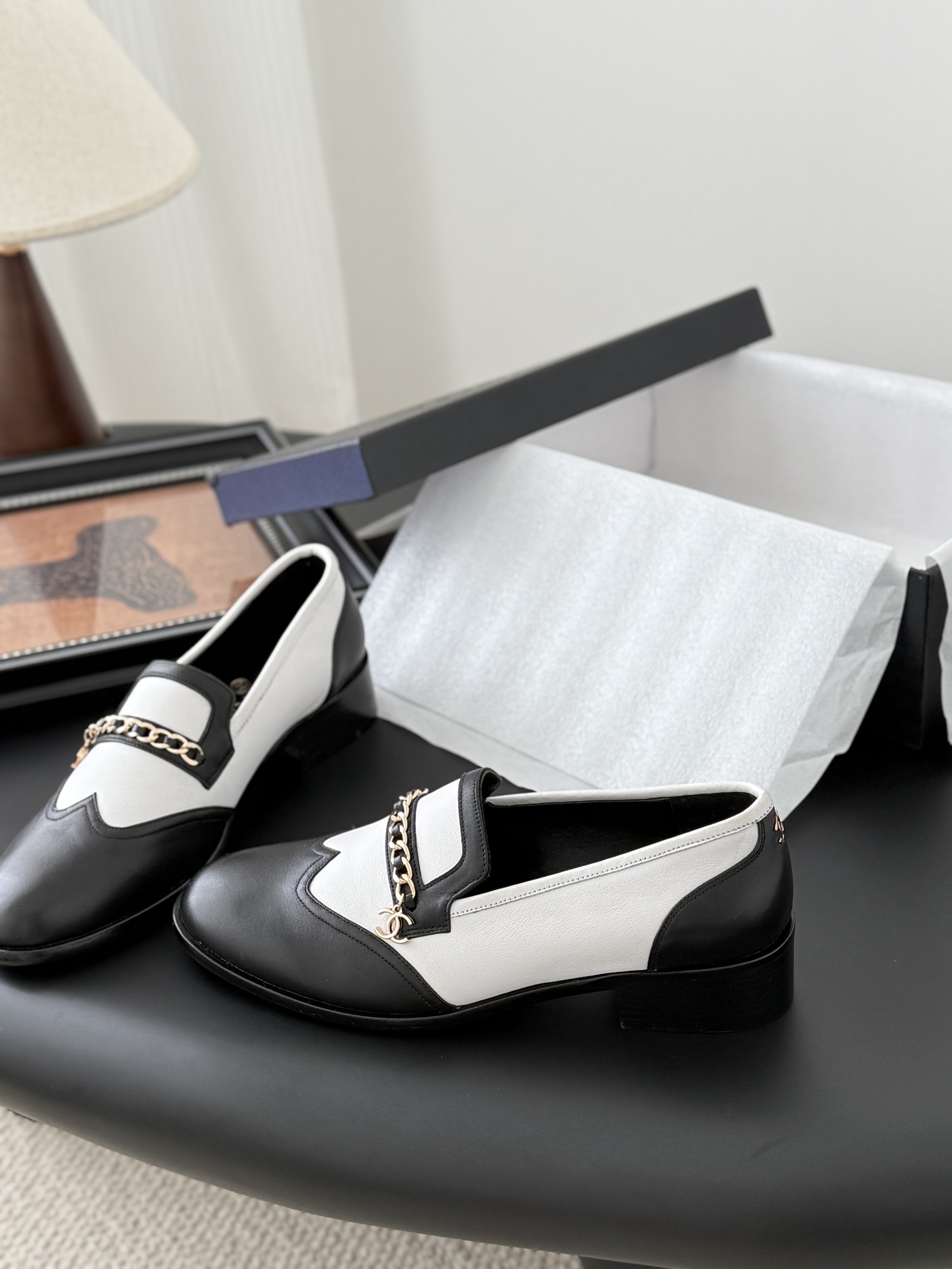 シャネル ローファー レディース メンズ 兼用 通勤 通学 シンプル ブラック ホワイト 2way シューズ 35〜60字 - 画像 2