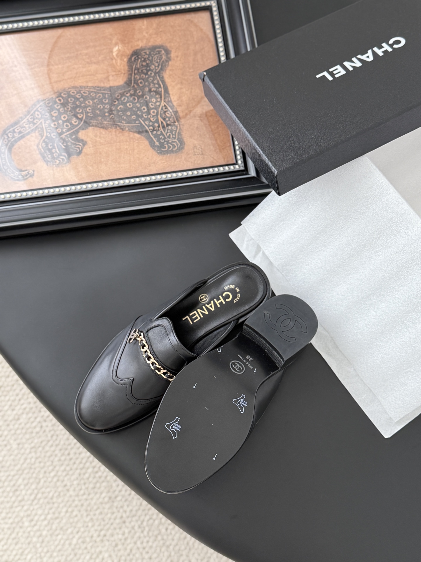 シャネル ローファー レディース メンズ 兼用 高級感 通勤 通学 黒 2WAY 鎖 チェーン 丸洗いOK - 画像 5