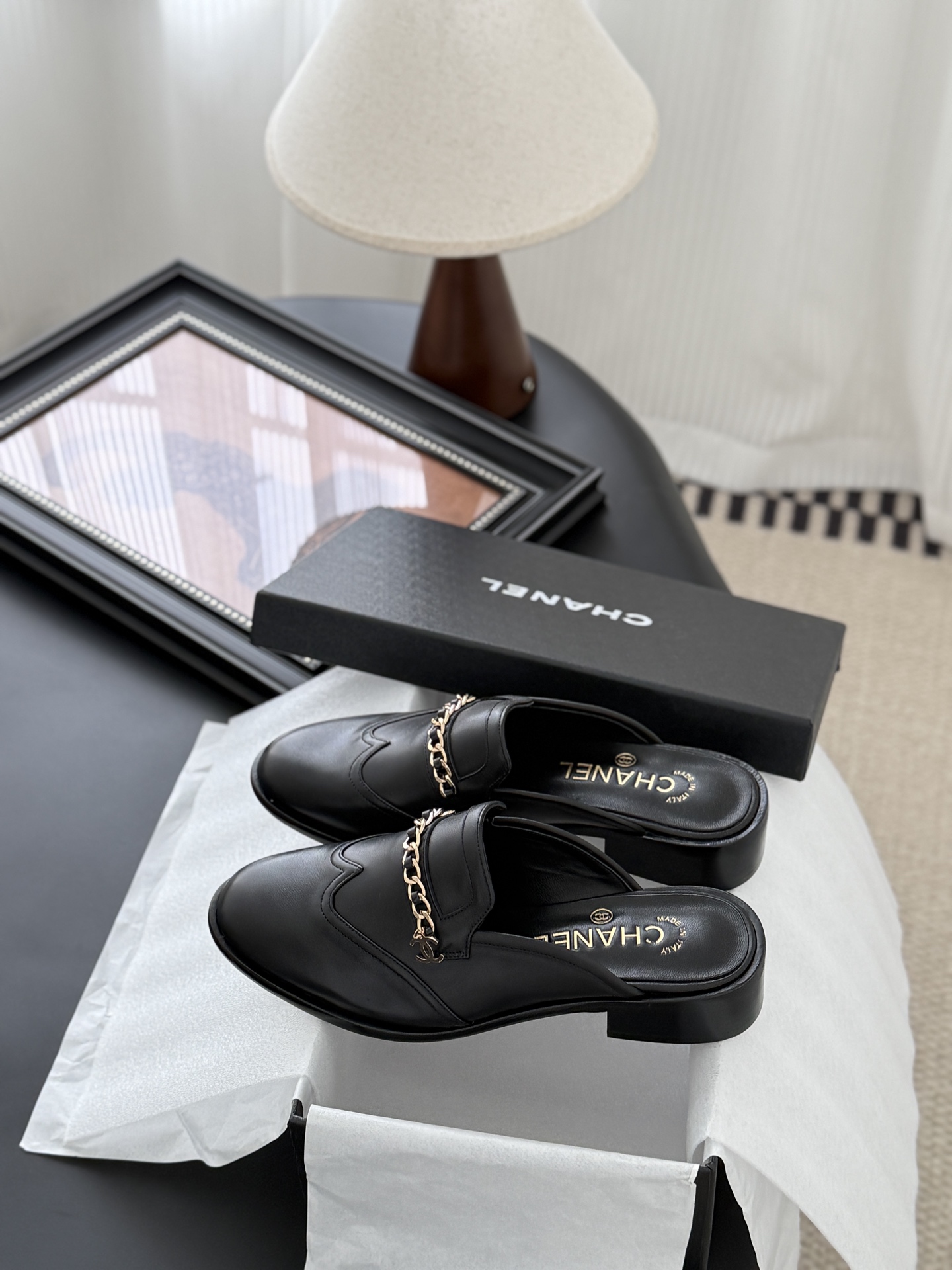 シャネル ローファー レディース メンズ 兼用 高級感 通勤 通学 黒 2WAY 鎖 チェーン 丸洗いOK - 画像 9
