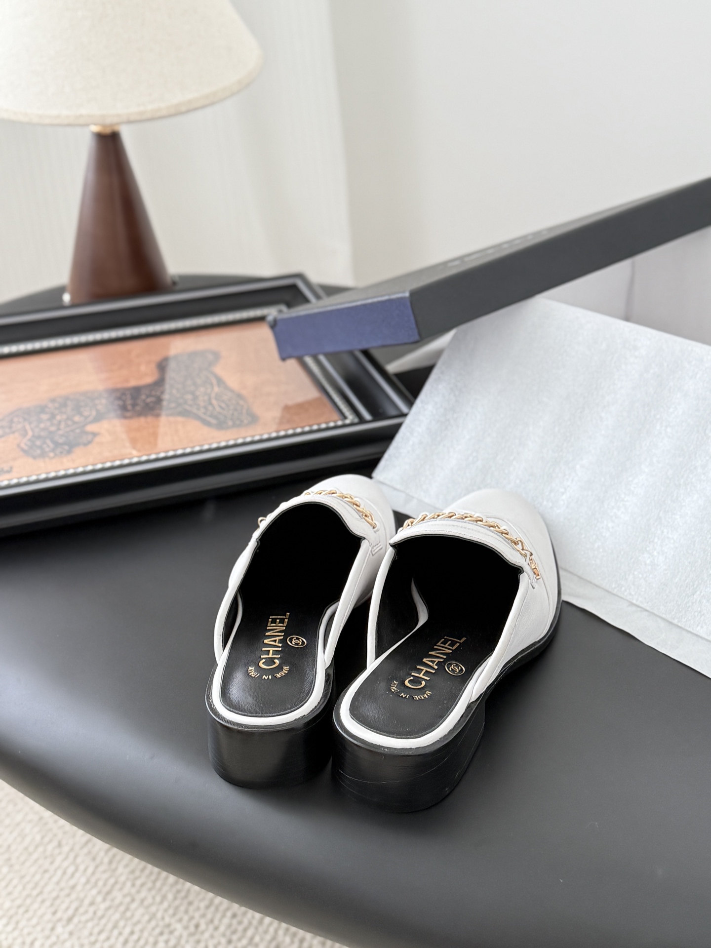 CHANEL シャネル トゥンベリーローファー レディース メンズ 兼用 通勤 通学 軽量 白 ベージュ - 画像 3