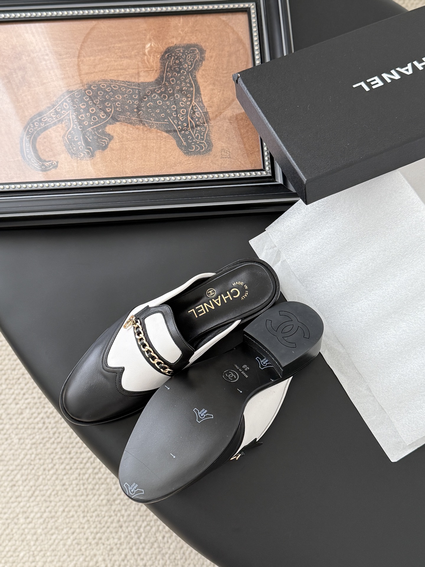 CHANEL シャネル ローファー レディース メンズ 兼用 高級感 ブラック ホワイト 通勤 通学 2WAY かかとなし 靴 - 画像 5