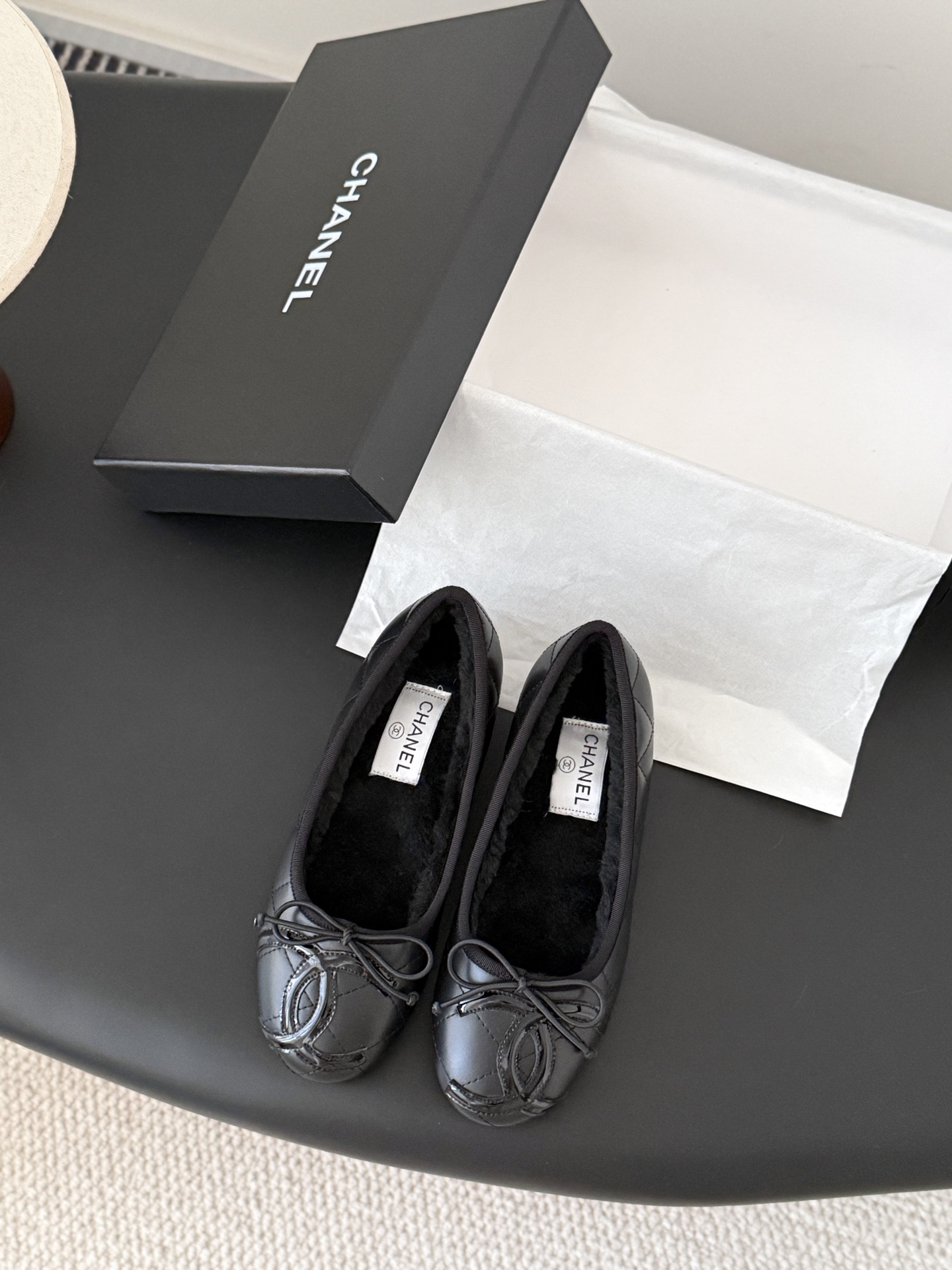 シャネル チェルシー レディース メンズ 兼用 女性用 フラットシューズ 保温 ファッション 黒