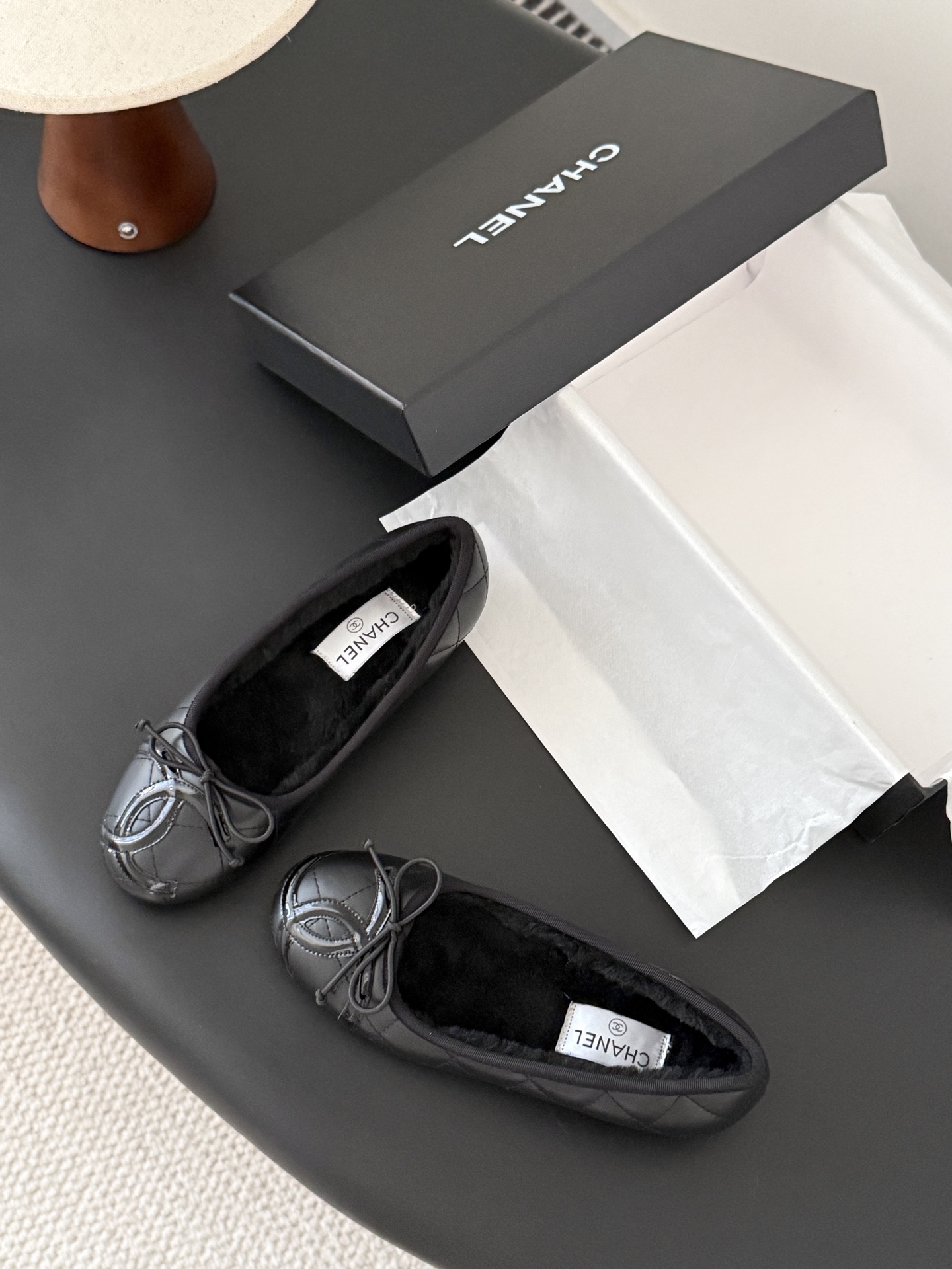 シャネル チェルシー レディース メンズ 兼用 女性用 フラットシューズ 保温 ファッション 黒 - 画像 3