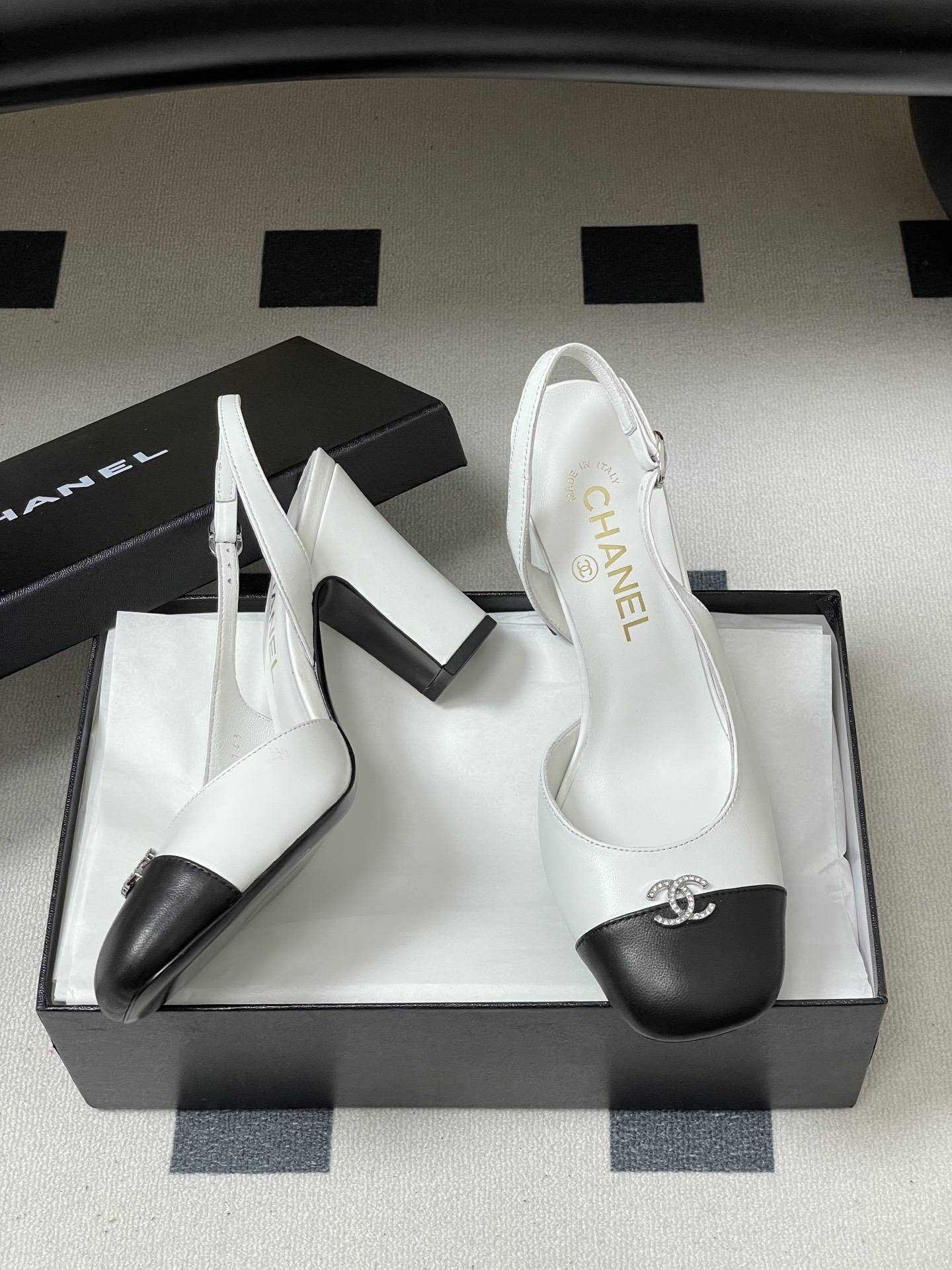 シャネル サンダル レディース メンズ兼用 通勤 通学 シンプル ブラック ホワイト 35〜60文字 - 画像 6