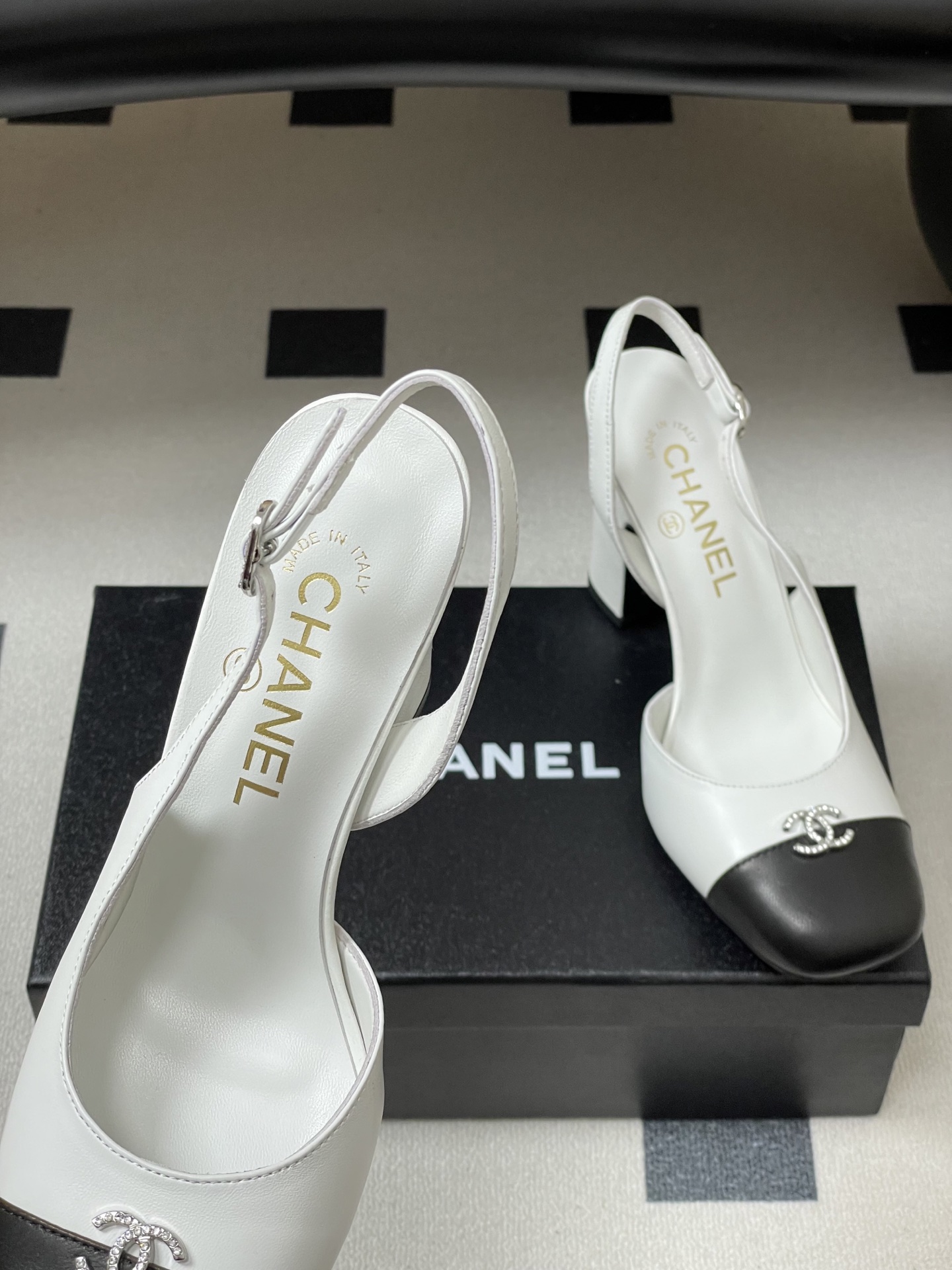 シャネル サンダル レディース メンズ兼用 通勤 通学 シンプル ブラック ホワイト 35〜60文字 - 画像 7