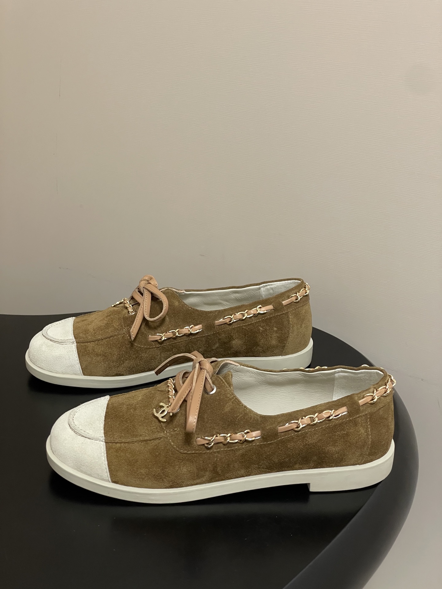 CHANEL シューズ レディース メンズ 兼用 通勤 通学 フラットシューズ シンプル レトロ ベージュ 36 37 38 39 40 41 42 - 画像 3