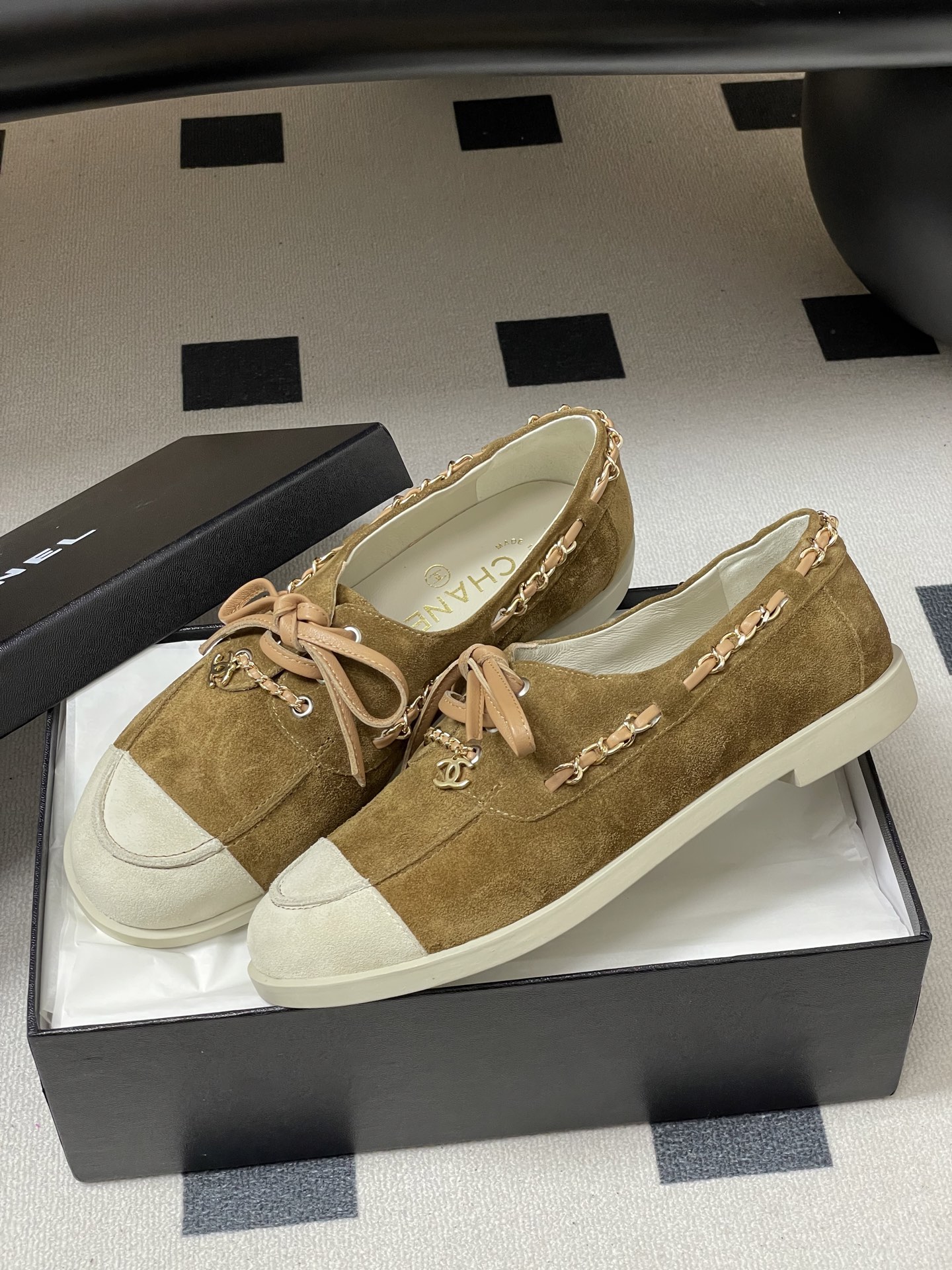 CHANEL シューズ レディース メンズ 兼用 通勤 通学 フラットシューズ シンプル レトロ ベージュ 36 37 38 39 40 41 42 - 画像 4