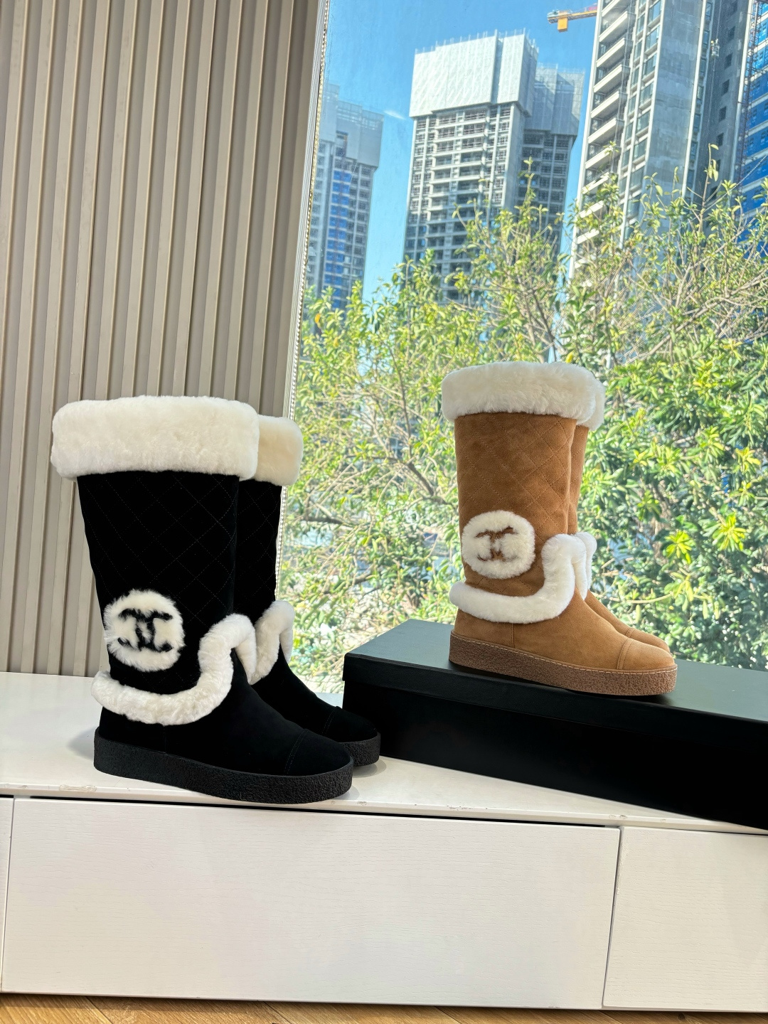 シャネル ブーツ レディース メンズ 兼用 通勤 通学 A4対応 軽量 大容量 黒 白 ベージュ 多色展開