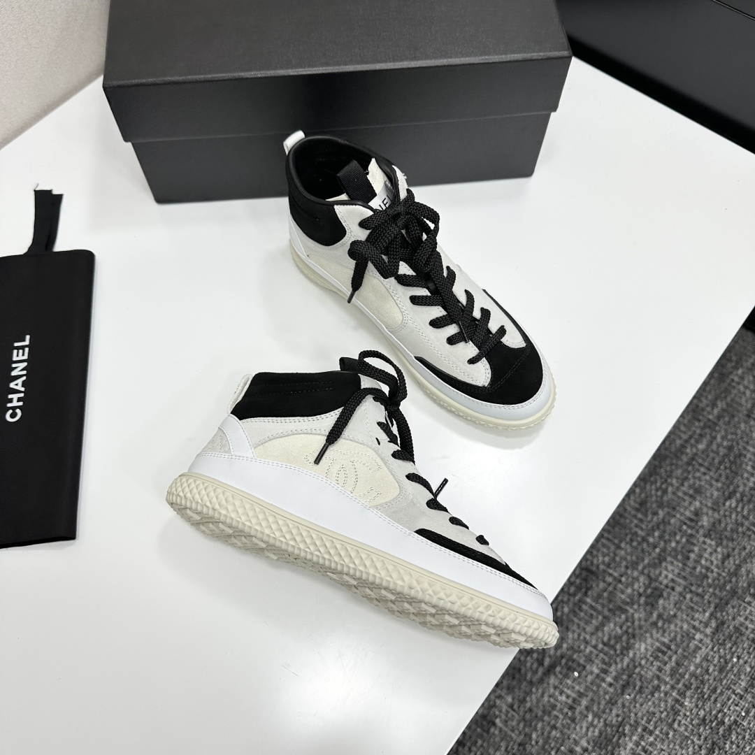 シャネル ロゴロゴ ハイカットスニーカー レディース メンズ 兼用 通勤 通学 シンプル 黒 白 2色展開 - 画像 8