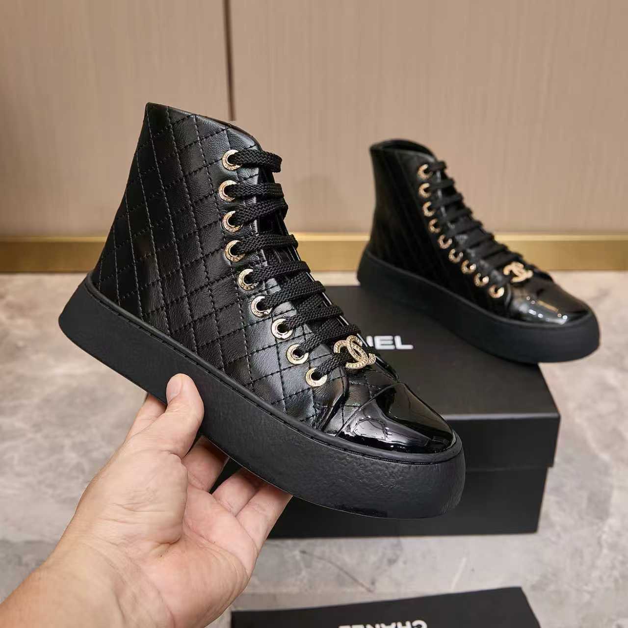 シャネル チェーン レディース メンズ 兼用 ファッション 高級感 黒 通勤 通学 2WAY 撥水 金具 ロゴ 118538 - 画像 2