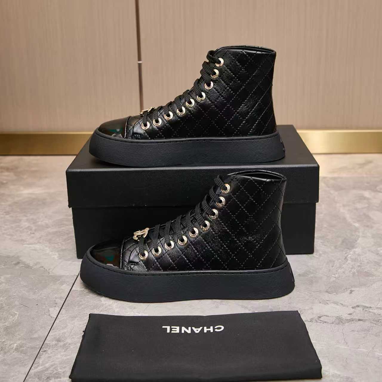 シャネル チェーン レディース メンズ 兼用 ファッション 高級感 黒 通勤 通学 2WAY 撥水 金具 ロゴ 118538 - 画像 3