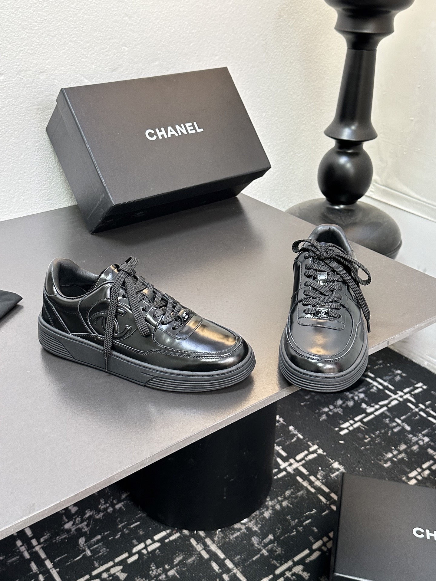 CHANEL シューズ レディース メンズ 兼用 ブラック 靴 通勤 通学 レトロ 黒 35〜40サイズ対応 A4対応 可愛い おしゃれ シンプル 本革 送料無料 - 画像 3