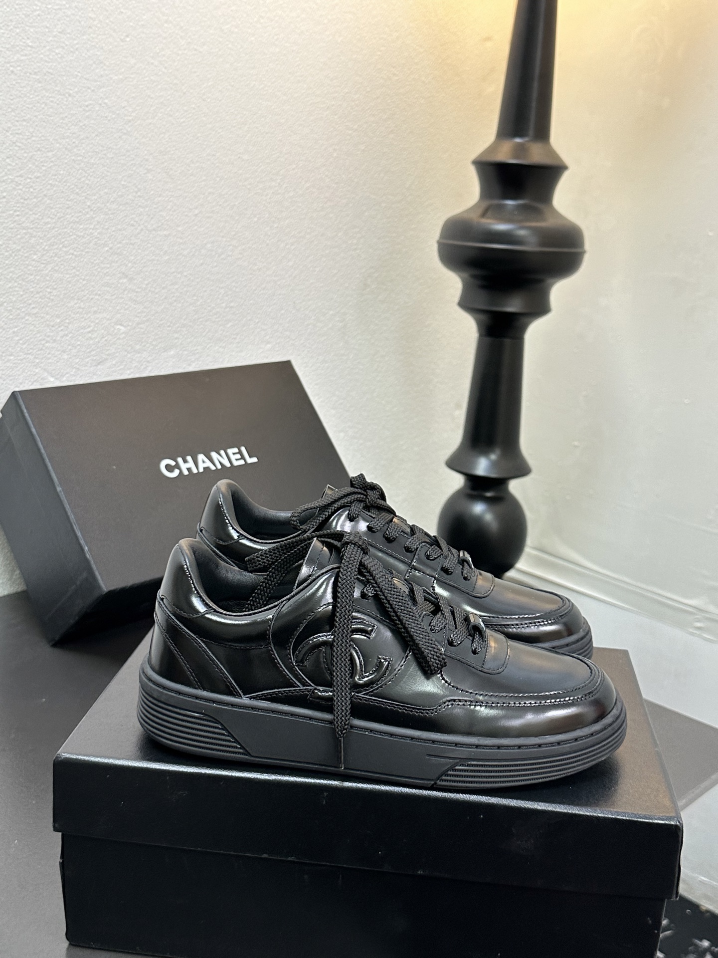 CHANEL シューズ レディース メンズ 兼用 ブラック 靴 通勤 通学 レトロ 黒 35〜40サイズ対応 A4対応 可愛い おしゃれ シンプル 本革 送料無料 - 画像 4