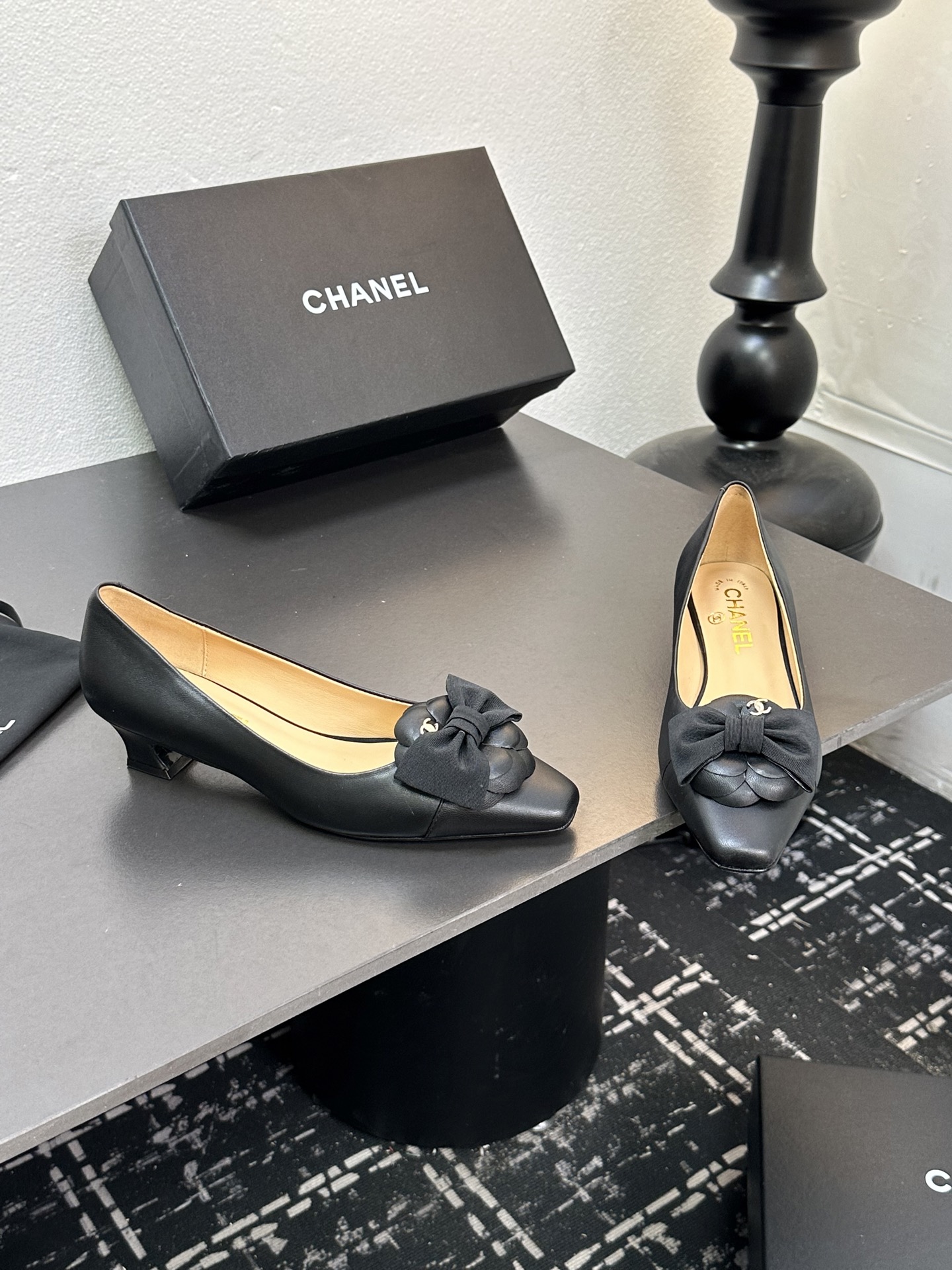 Chanel シューズ レディース メンズ 兼用 フラット ローヒール ファッション ブラック 通勤 通学 丸洗いOK 肌触り抜群 黒 - 画像 3