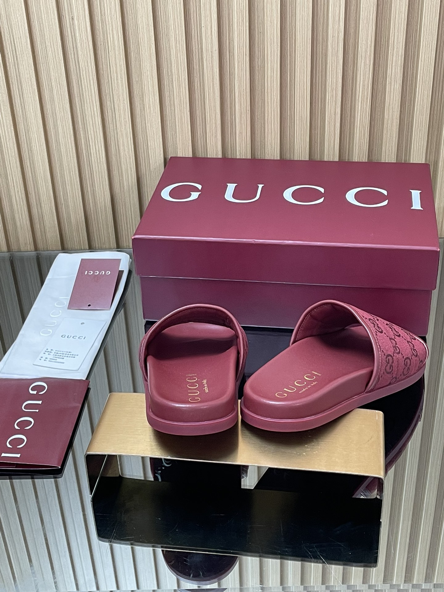 GUCCI グッチ フラットシューズ 本革 ブラック - 画像 5
