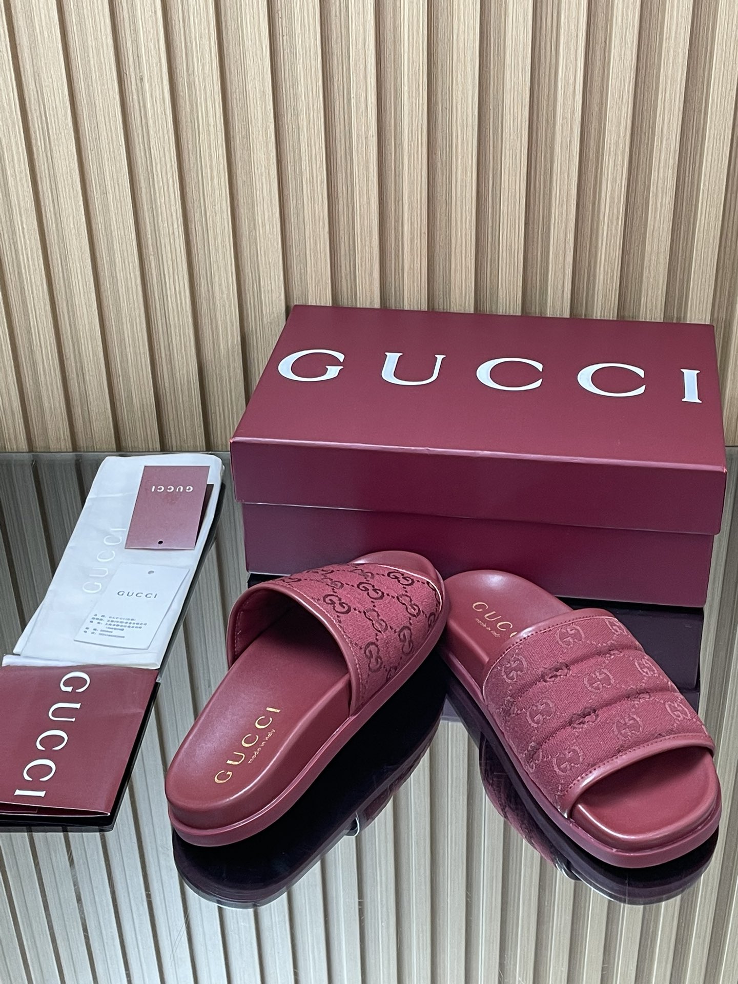 GUCCI グッチ フラットシューズ 本革 ブラック - 画像 8